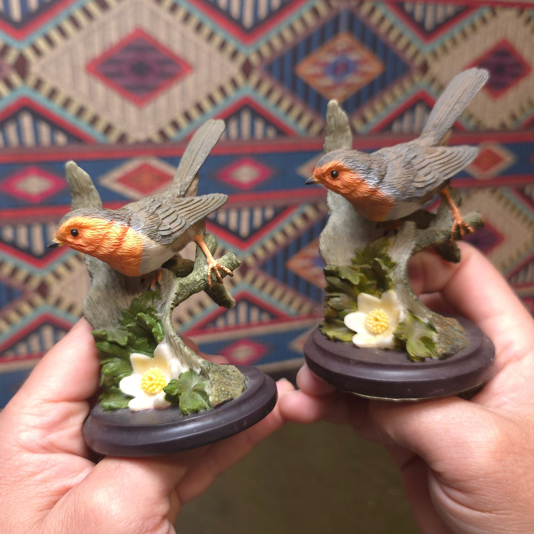 When Two Identical Bird Figurines Aren't the Same: Andy Pearce's Robin Explained