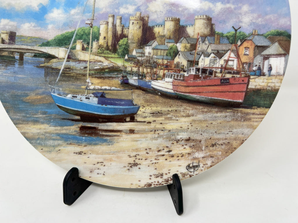 Wedgwood Bone China Collector Plate, Safe Harbours, Clive Madgwick