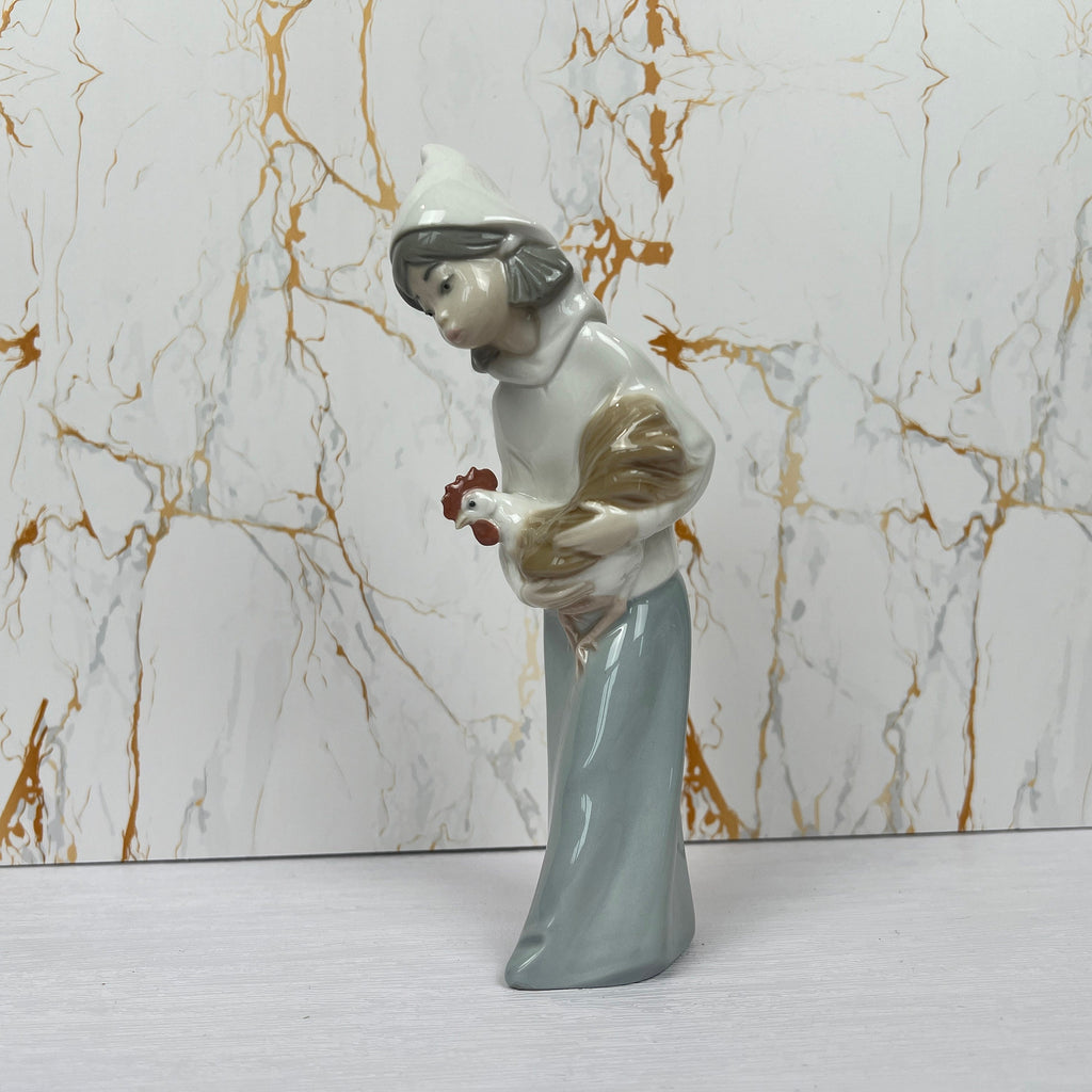 Lladro Porcelain Figurine Farm Girl with Rooster 4677