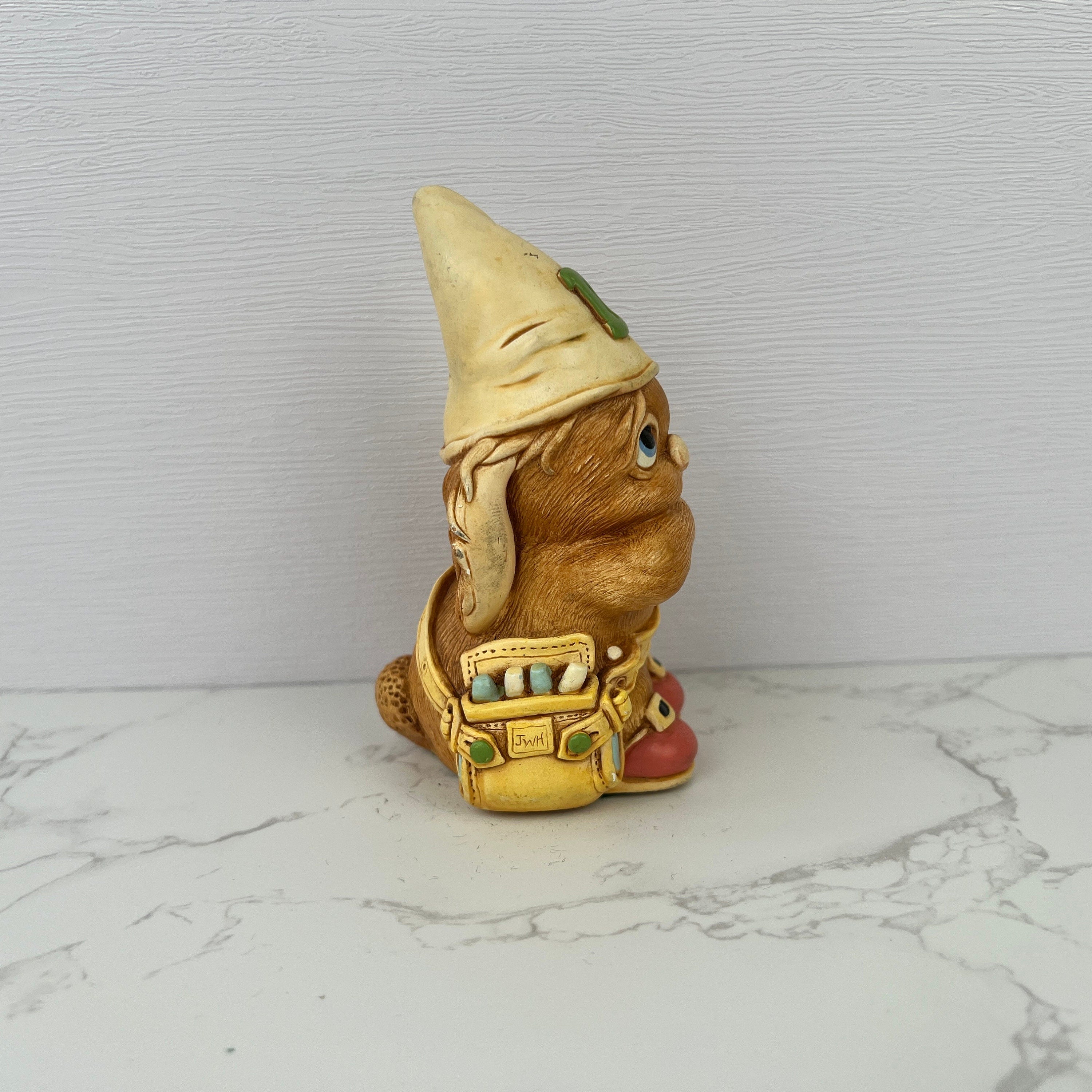 Vintage PENDELFIN Hand Painted Stonecraft Rabbit Figurine " DUFFY "