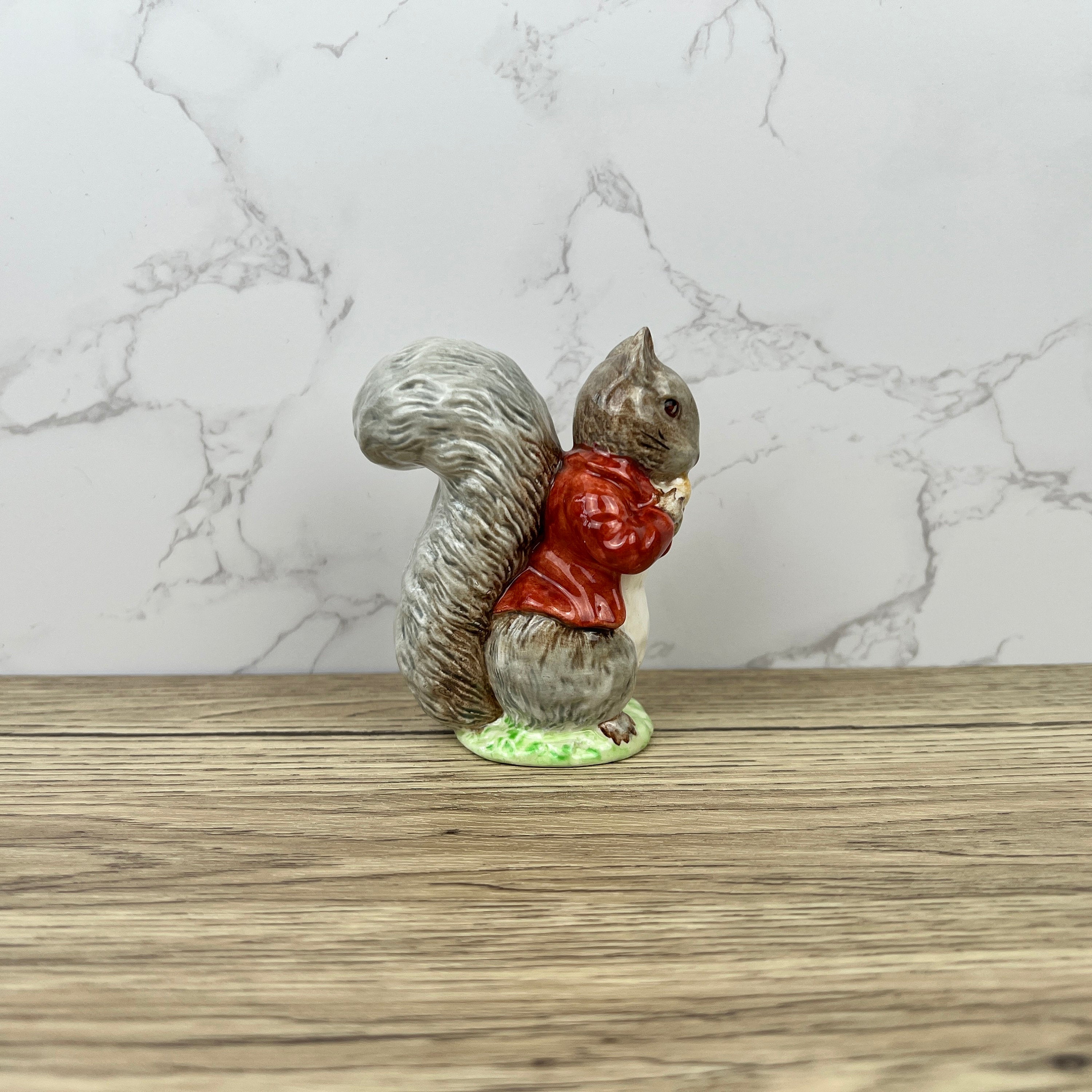 Beatrix POTTERS Beswick Figurine, Timmy Tiptoes, Porcelain Made in ENGLAND Figure, Beswick Figurines Collection