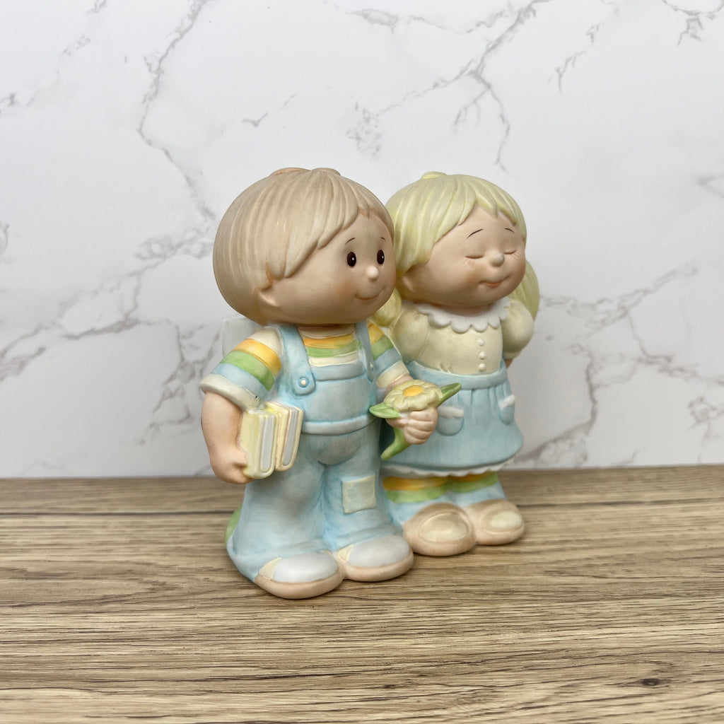 Jennifer & Josh Wallace Berrie Ceramic Coin Bank, Kids Figurine