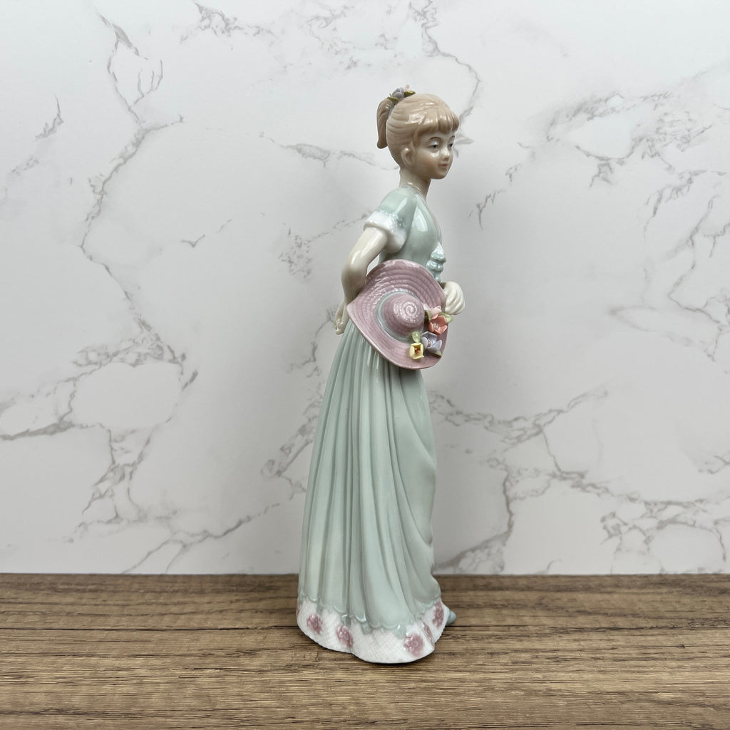 Vintage House of Lloyd Porcelain Figurine, Garden Party Decor