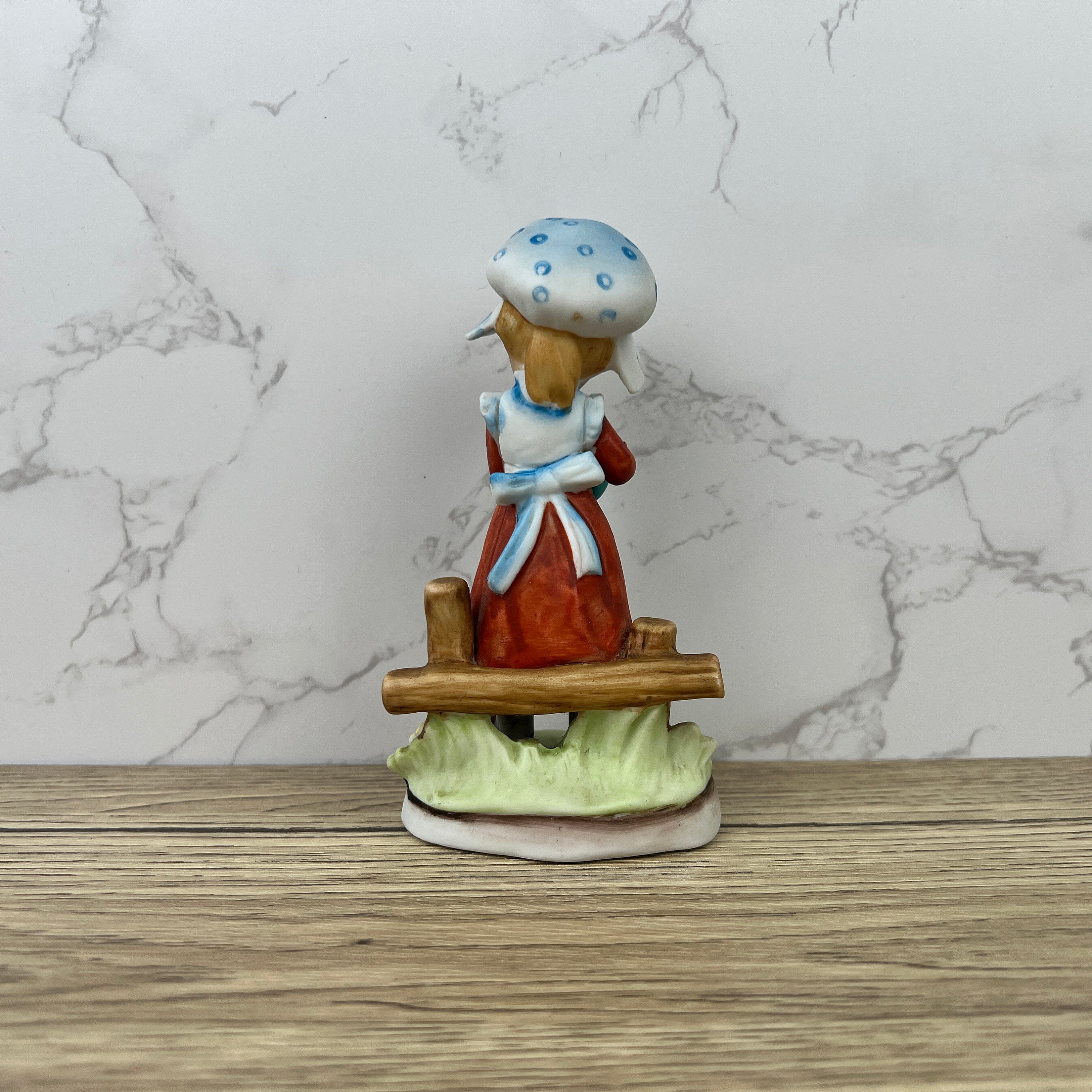 Vintage Alfretto Porcelain Girl Figurine, Cats Pouring Tea