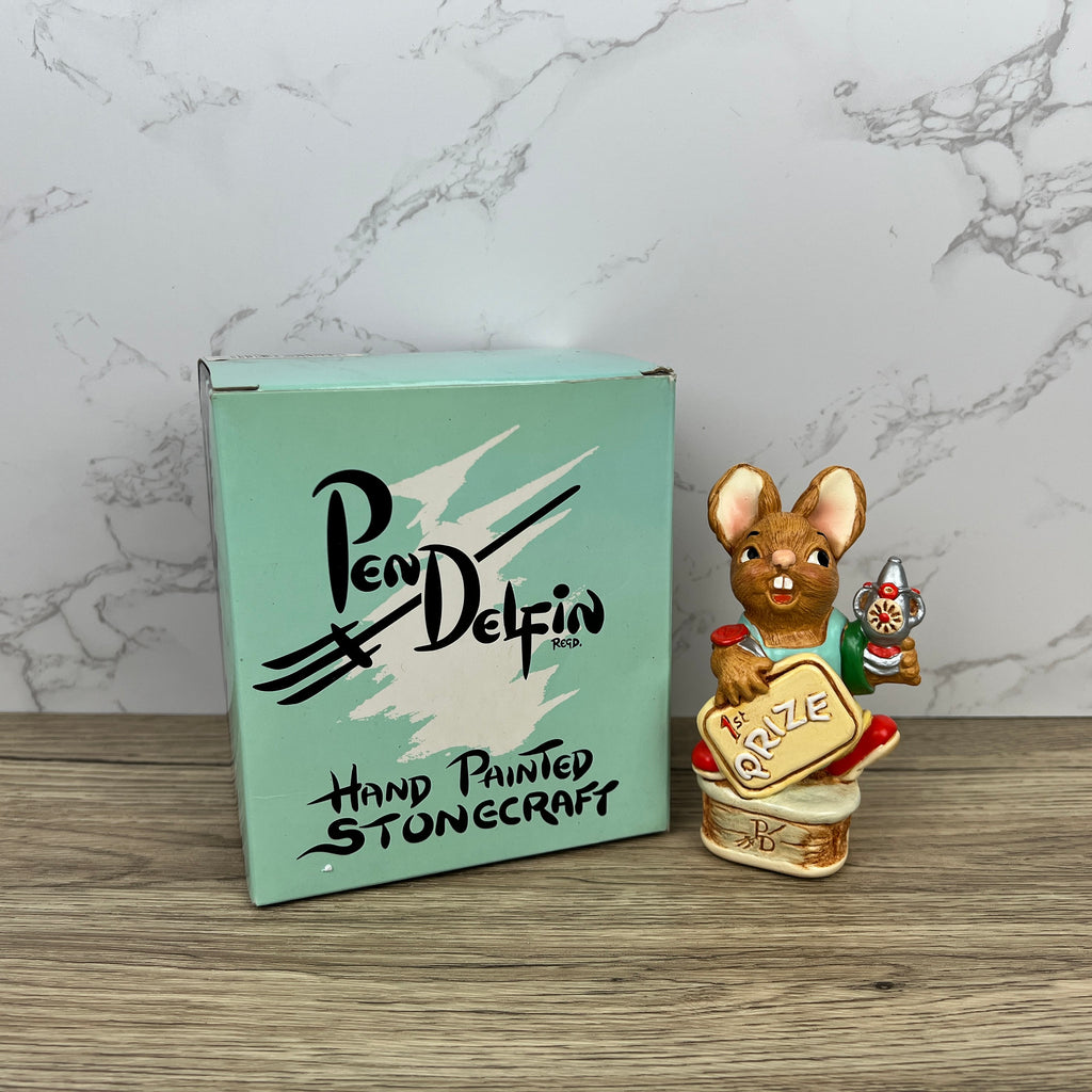 Pendelfin "JUDGE" Rabbit Figurine, Hand Painted Stonecraft Figure, Housewarming Gift Ideas
