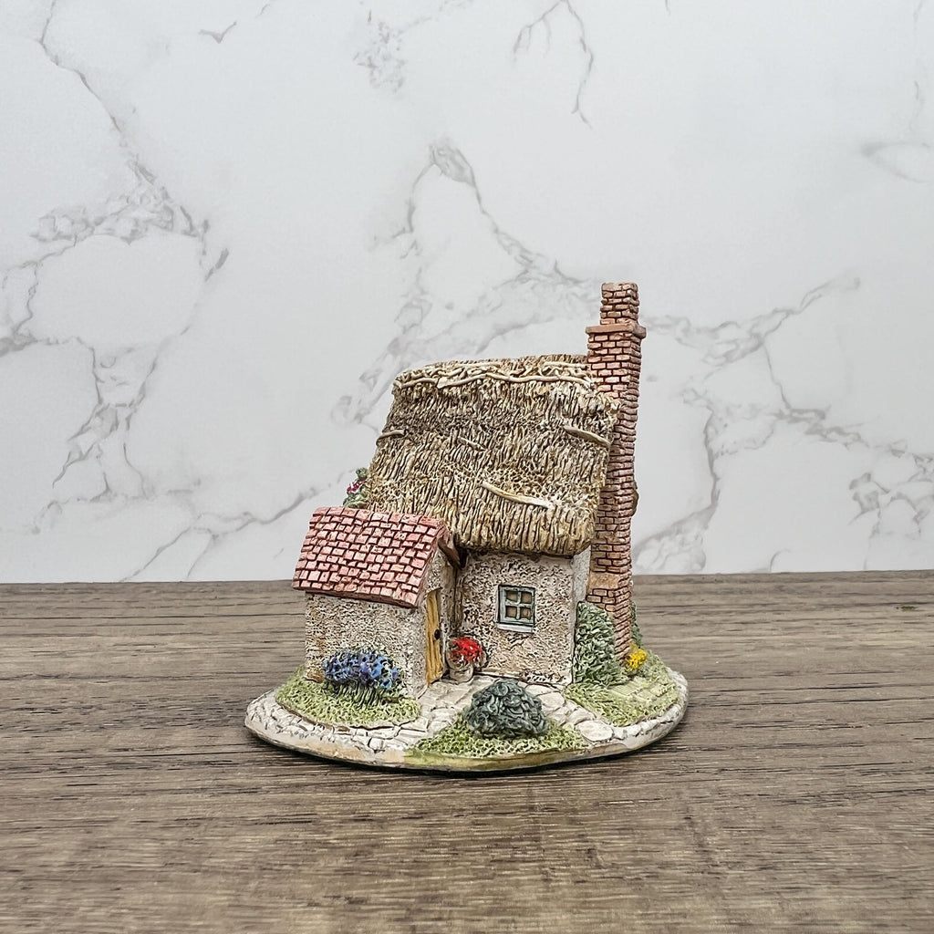 Vintage Lilliput Lane Cottage Figurine, The Spinney, 1993/4 Collectors Club