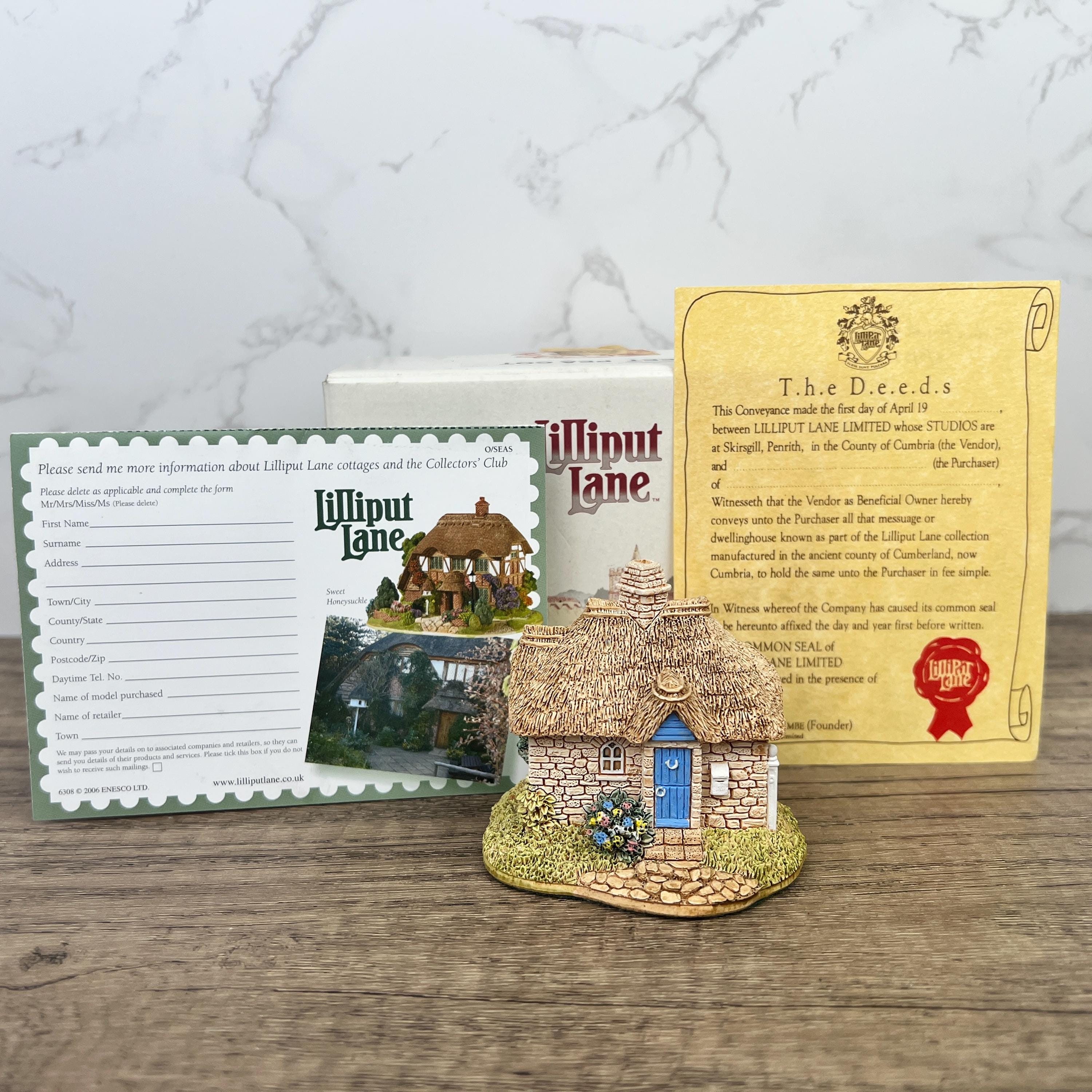 Vintage Lilliput Lane Sweet Pea Cot Cottage, Boxed with Deeds