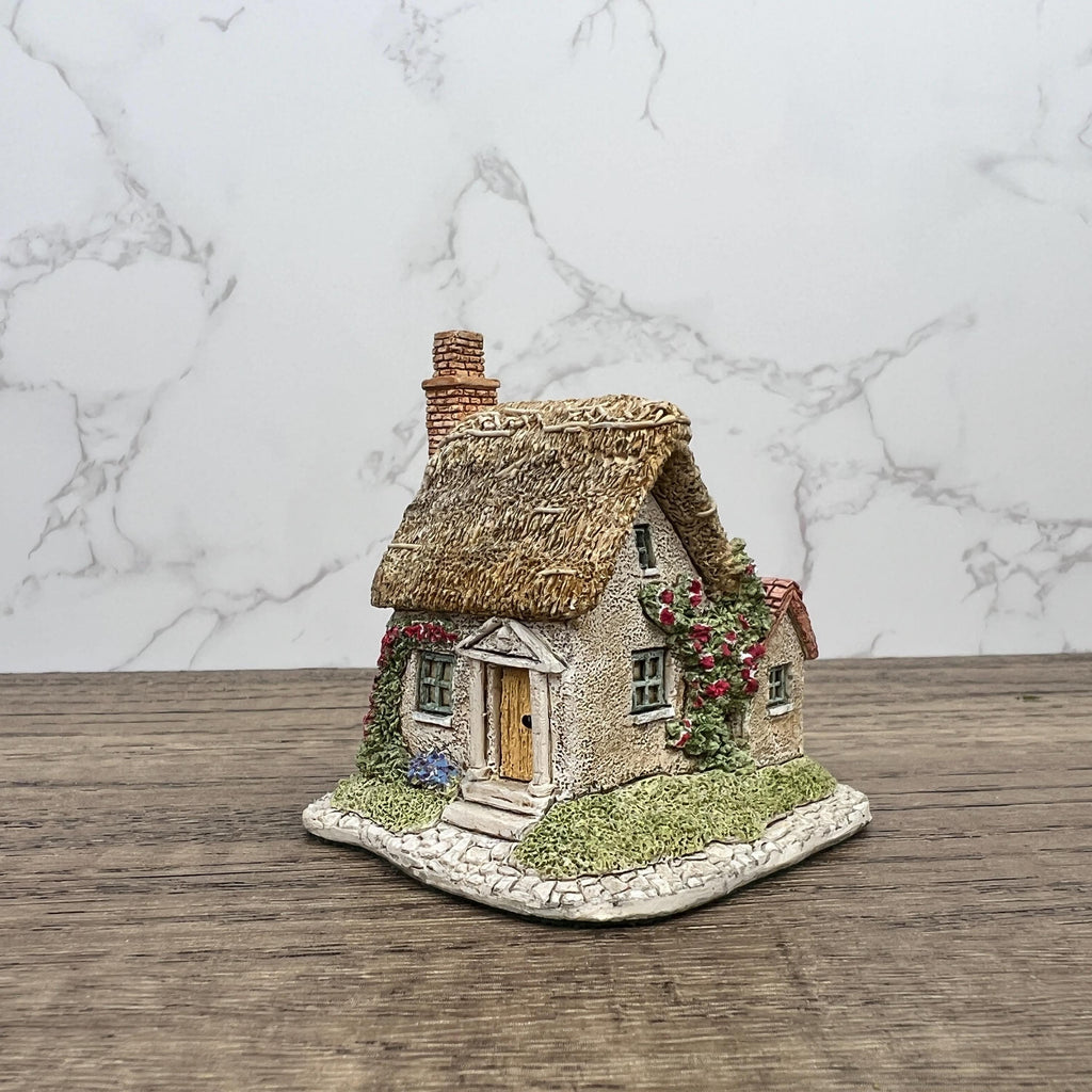 Vintage Lilliput Lane Cottage Figurine, The Spinney, 1993/4 Collectors Club