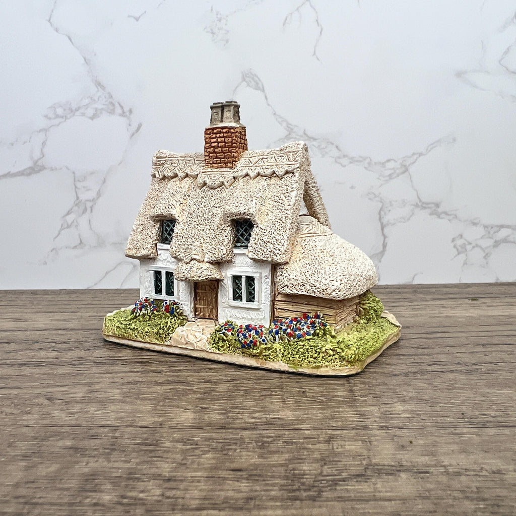 Lilliput Lane Clare Cottage, 1985 English Miniature, Cumbria Made