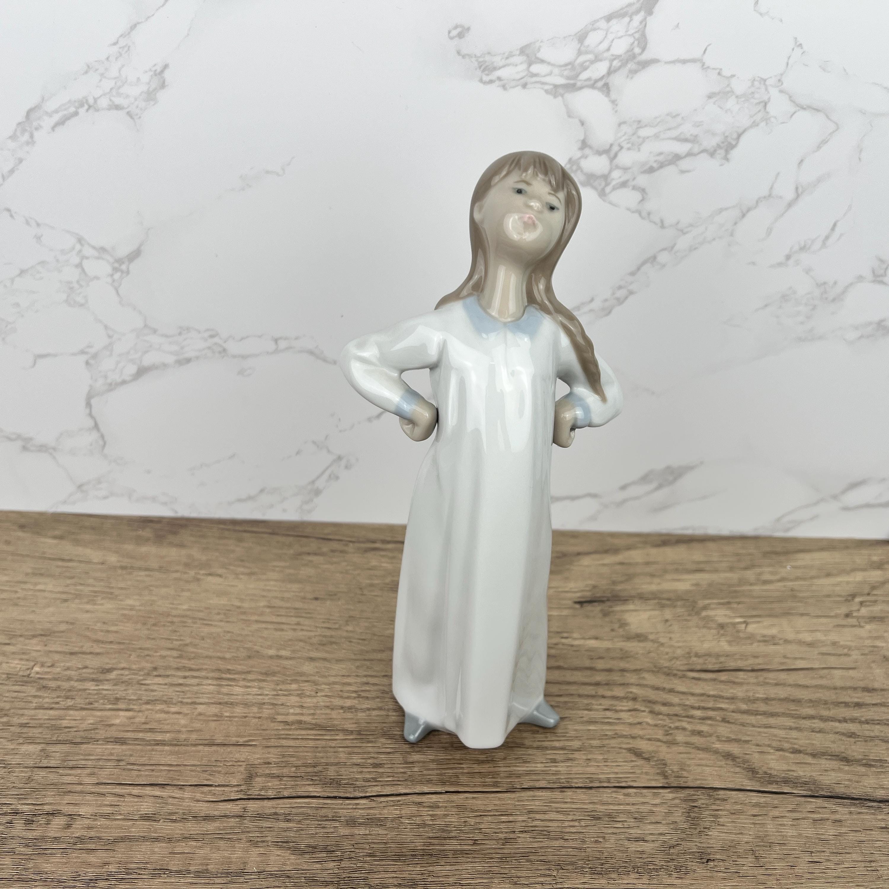 Vintage Lladro Girl Nina Figurine #4872, Porcelain Lady Stretching