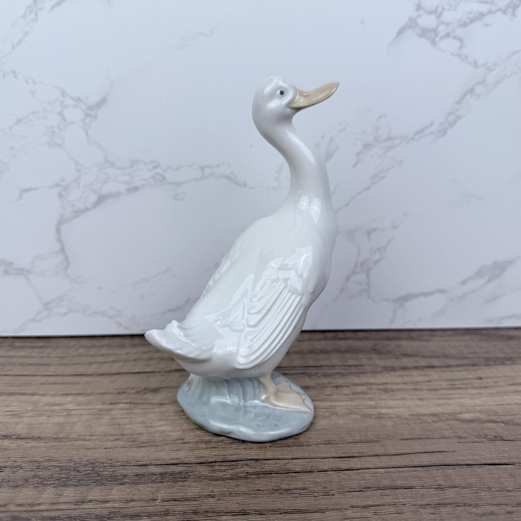 NAO by LLADRO Porcelain Goose Figurine, Spanish Ceramic Decor