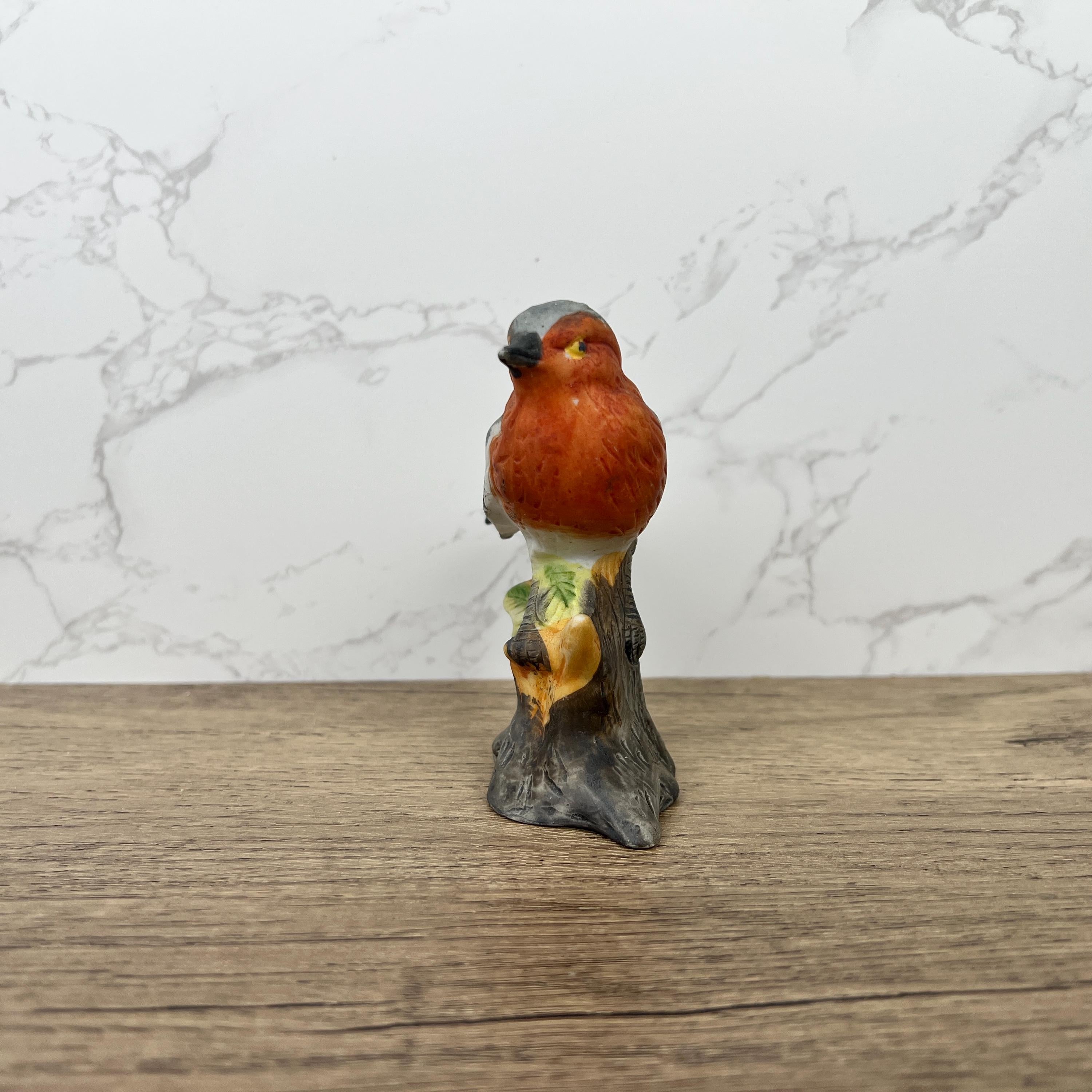 Vintage Chaffinch Bird Figurine, Fine Art Porcelain, British Wildlife