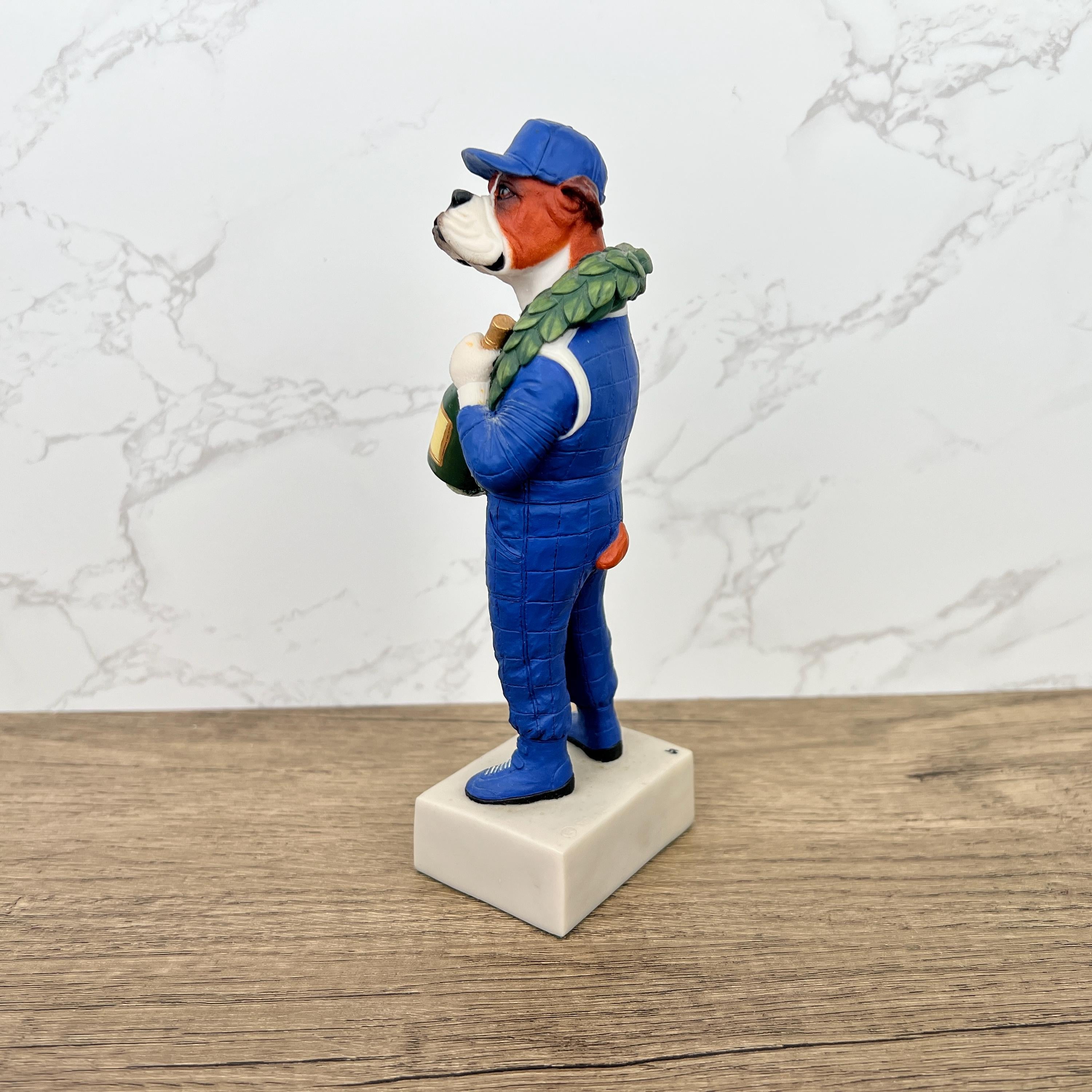 Robert Harrop Country Companions Boxer Grand Prix Figurine