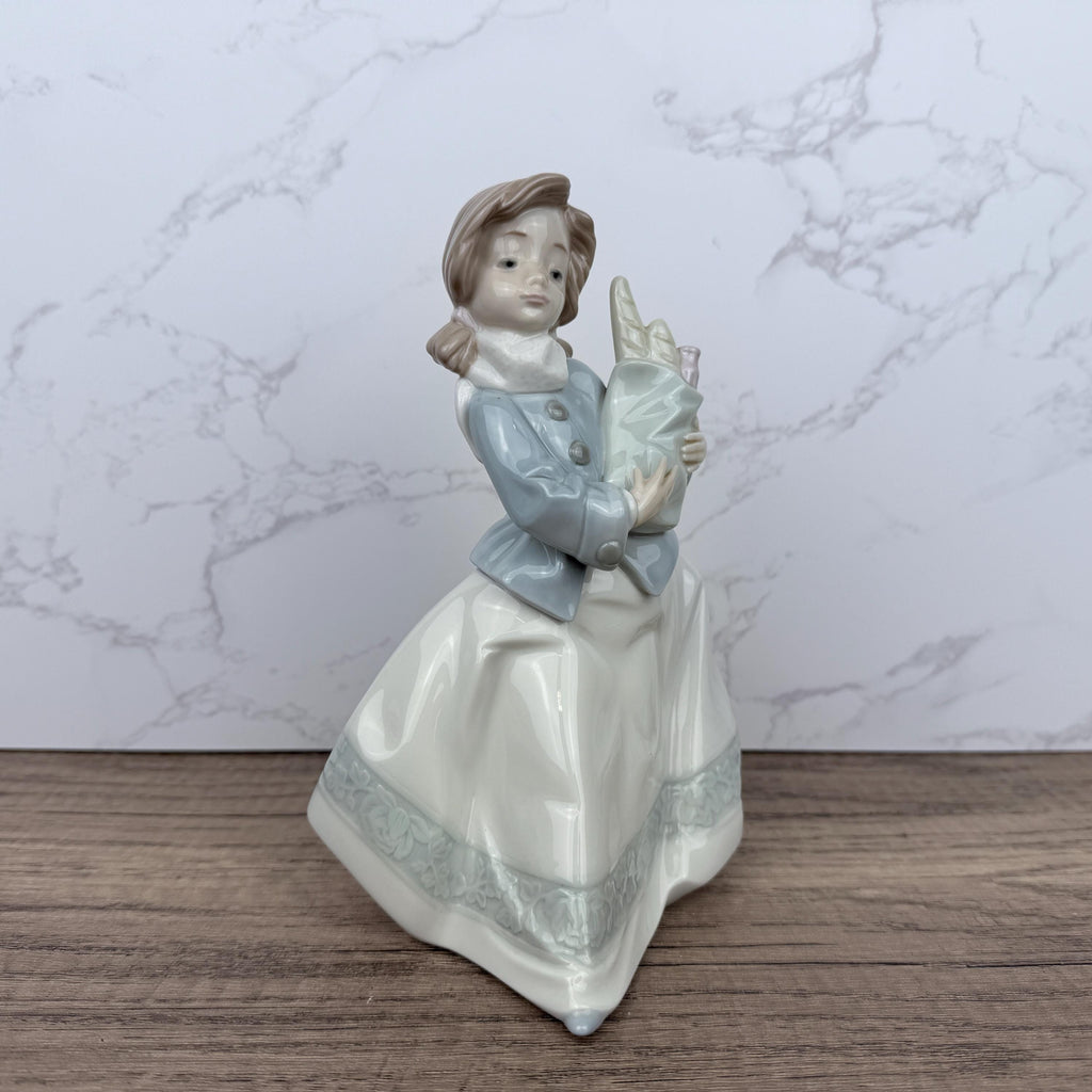 Vintage Nao Lladro Porcelain Figurine, Bread Girl, Golden Memories