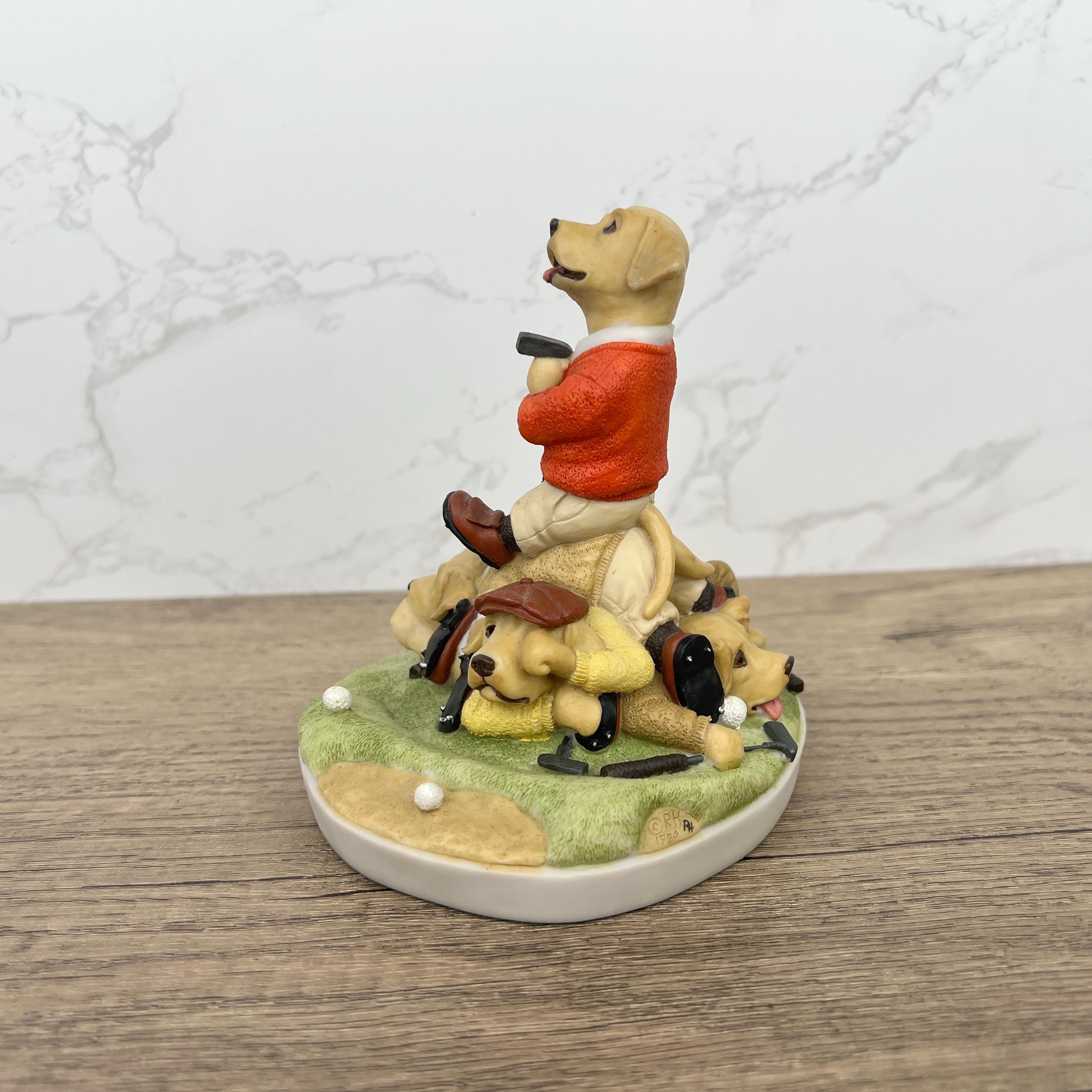 Robert Harrop Labrador Puppies Figurine, Dog with Mommy, PL01B