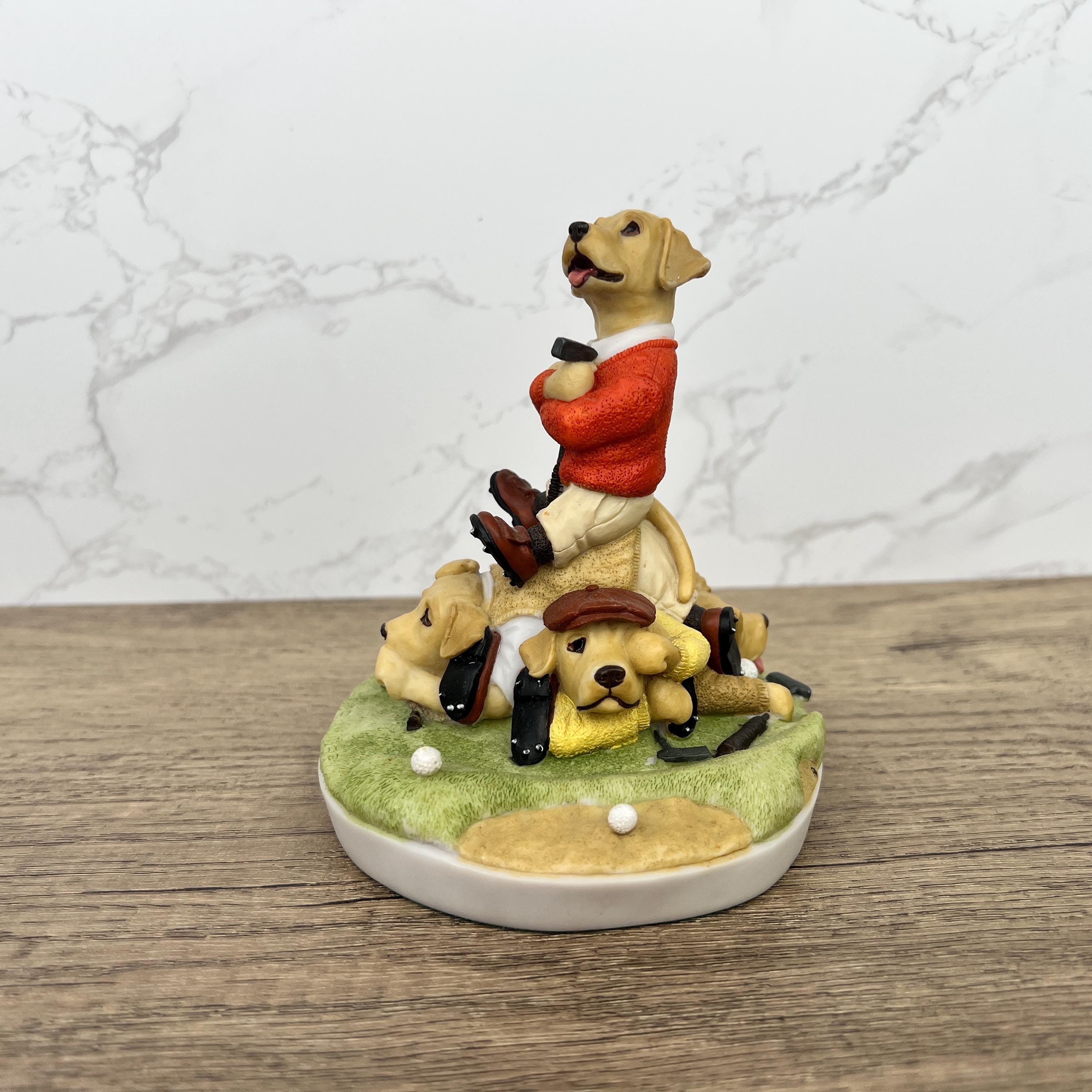 Robert Harrop Labrador Puppies Figurine, Dog with Mommy, PL01B