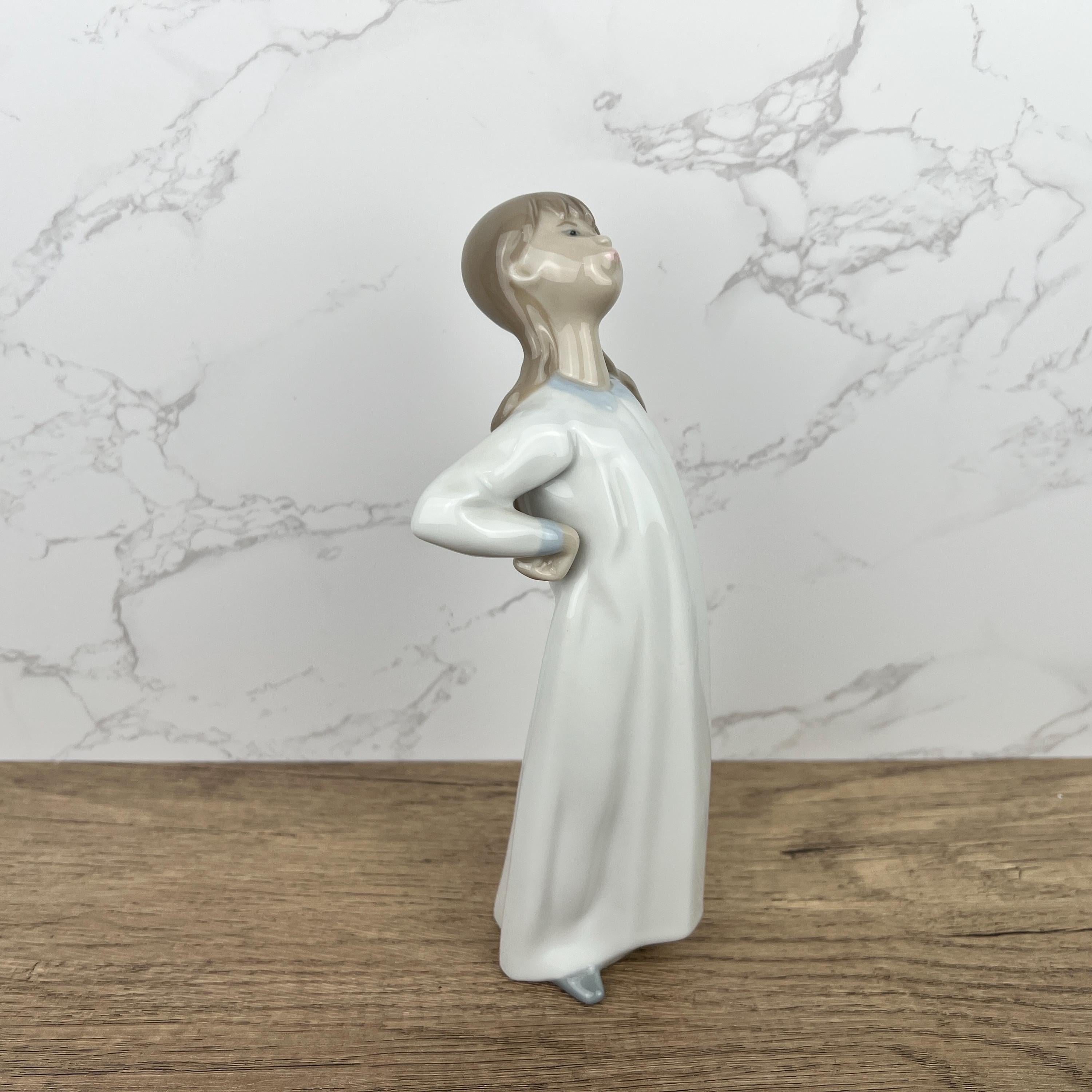 Vintage Lladro Girl Nina Figurine #4872, Porcelain Lady Stretching
