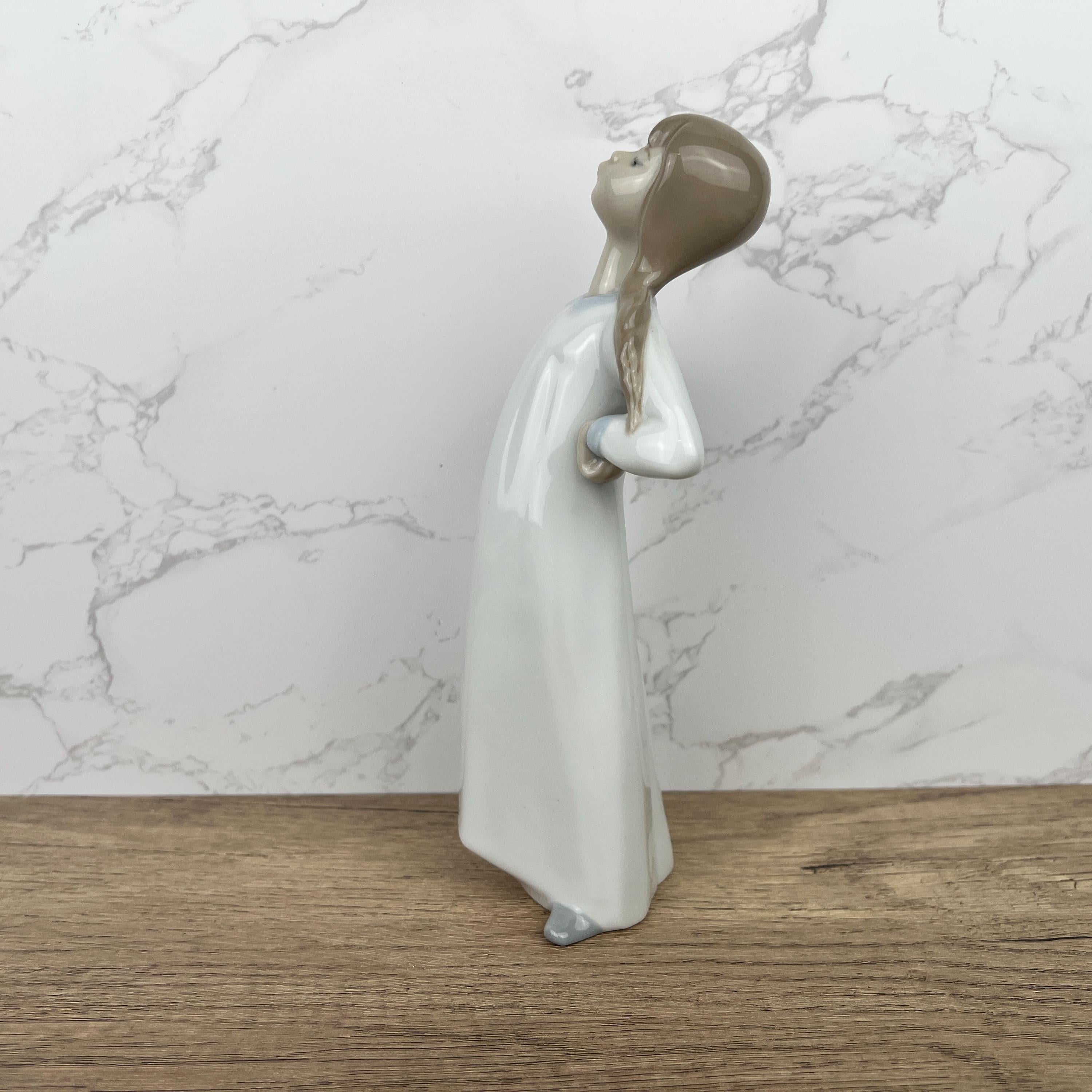Vintage Lladro Girl Nina Figurine #4872, Porcelain Lady Stretching