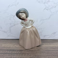 Retired Lladro Nao Porcelain “Inquisitive Girl” Figurine #1289