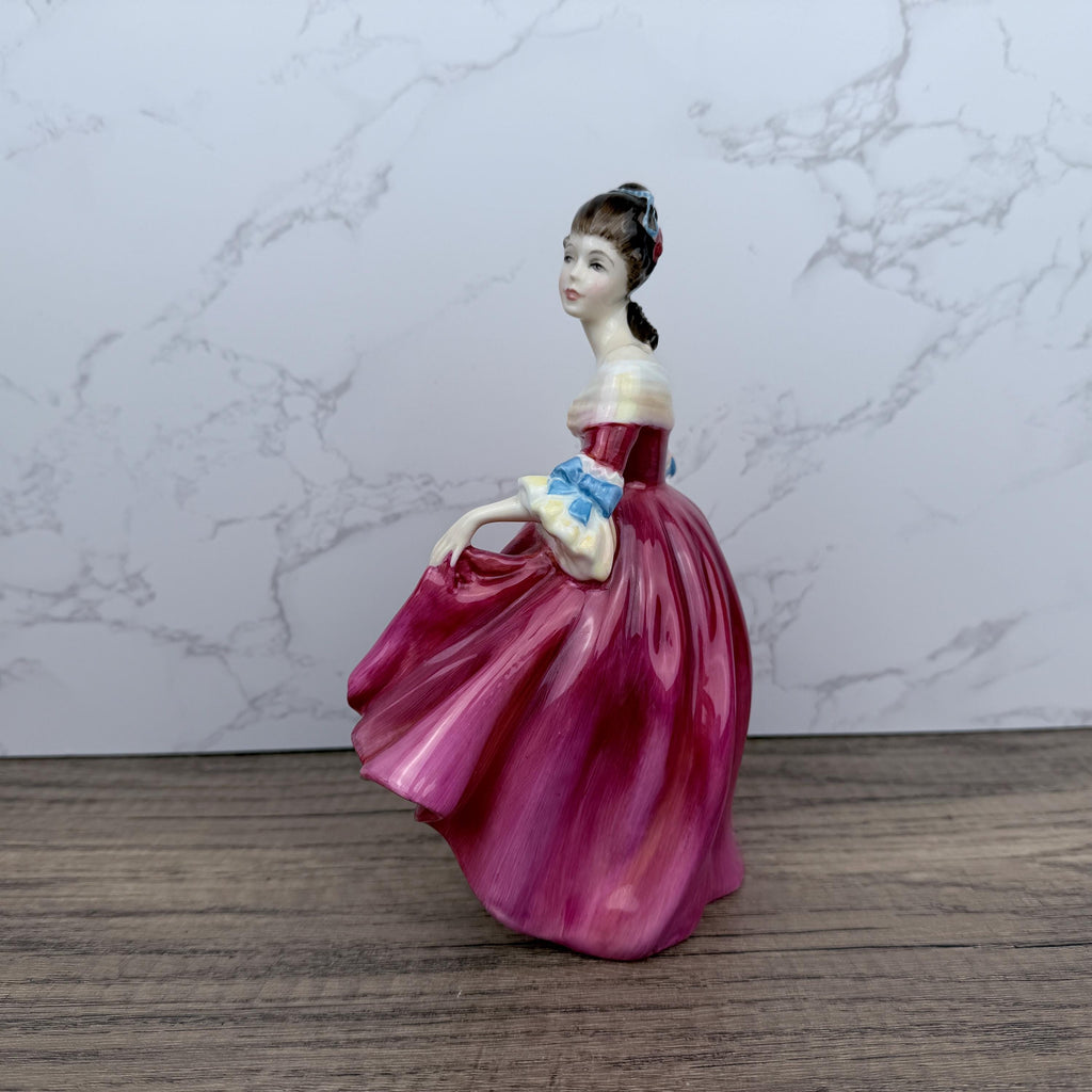 Royal Doulton Figurine, Southern Belle HN2229 Bone China