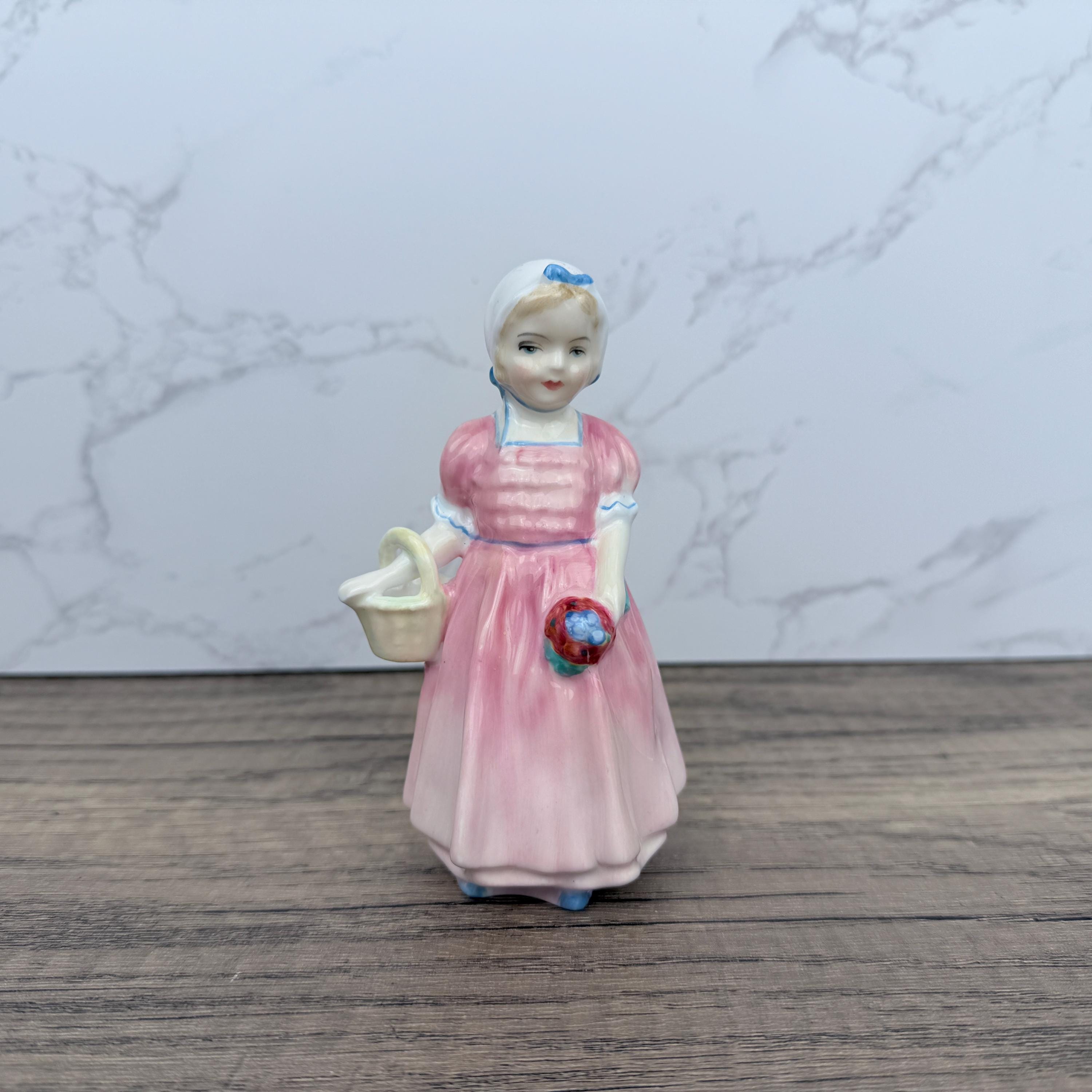 Vintage Royal Doulton Figurine, Tinkle Bell HN1677, Collectible Porcelain Girl