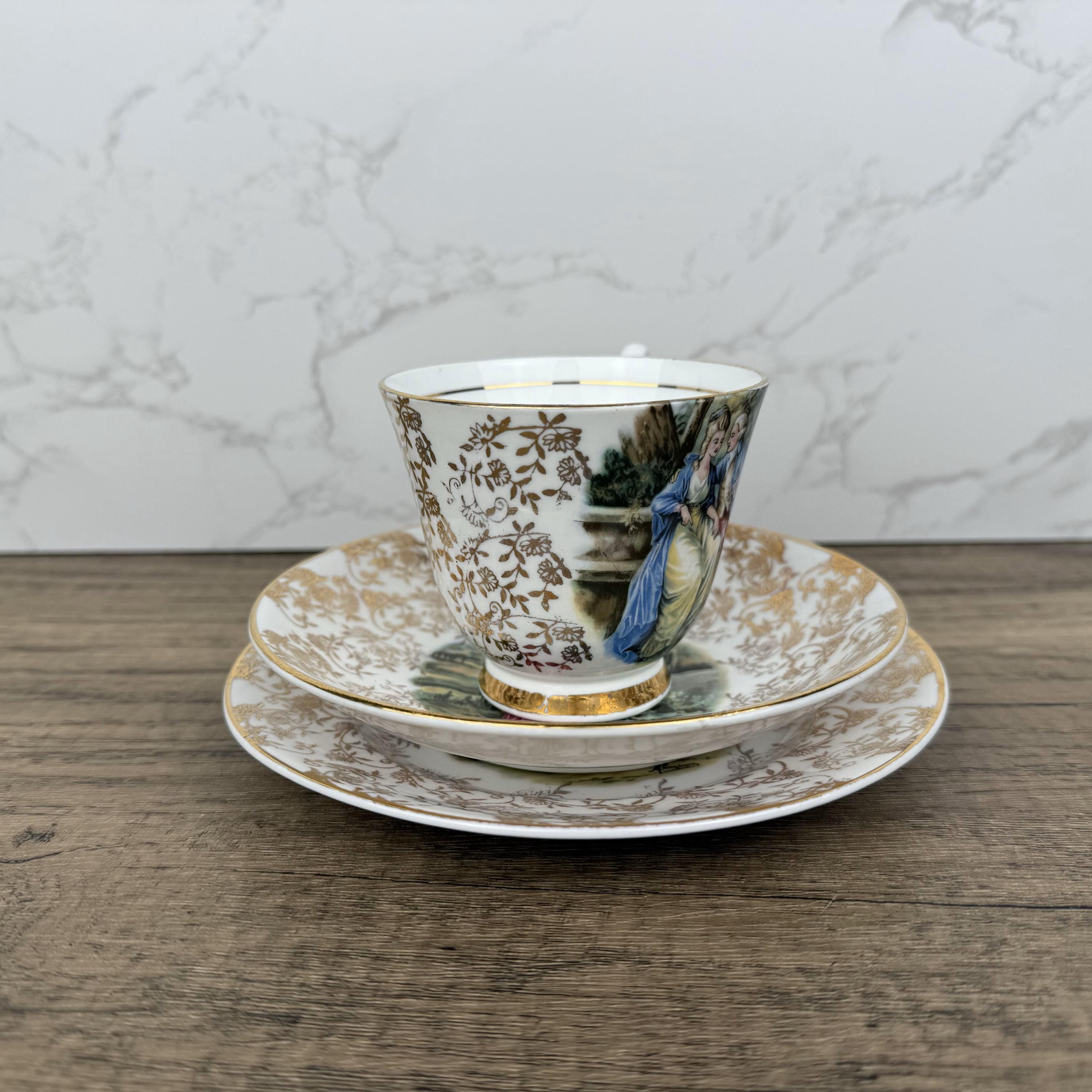 Vintage Aynsley Bone China Trio, Regency Couple, 22 ct Gold Tea Cup