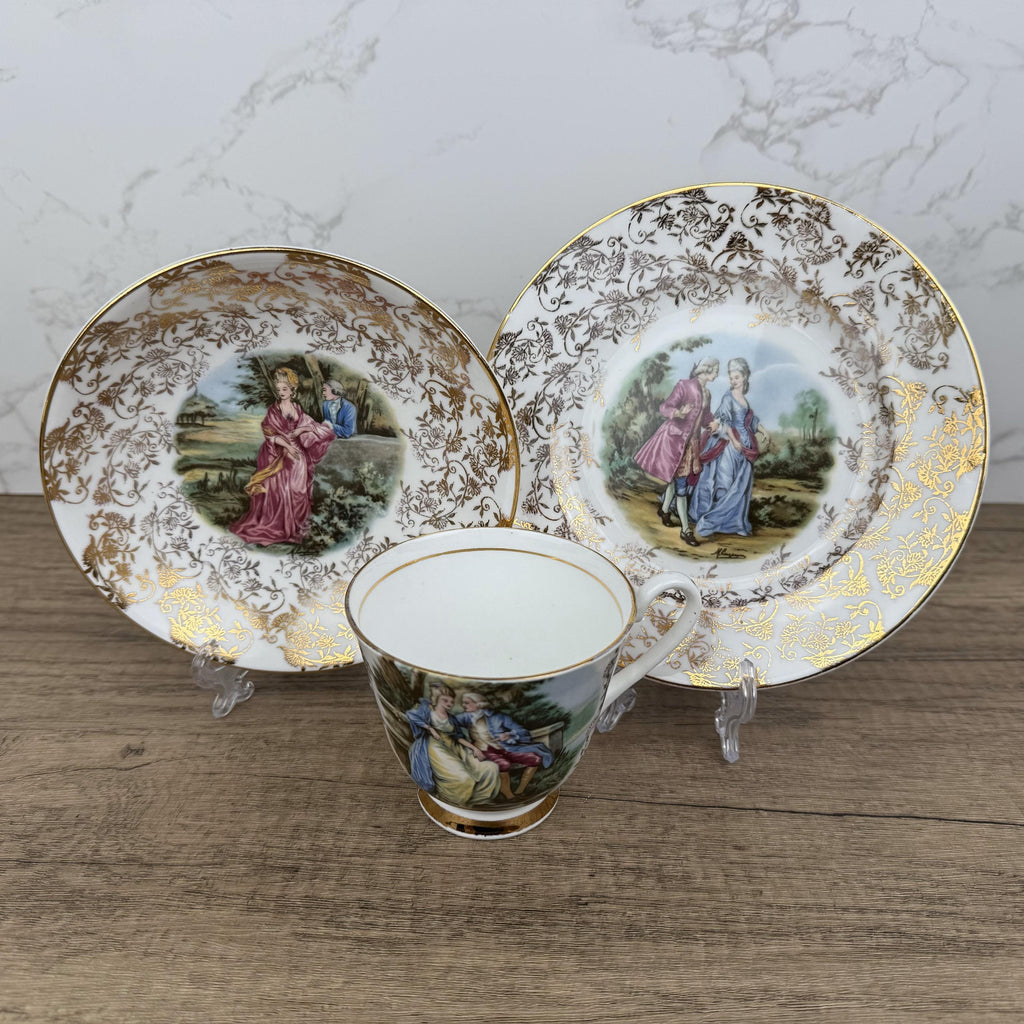 Vintage Aynsley Bone China Trio, Regency Couple, 22 ct Gold Tea Cup