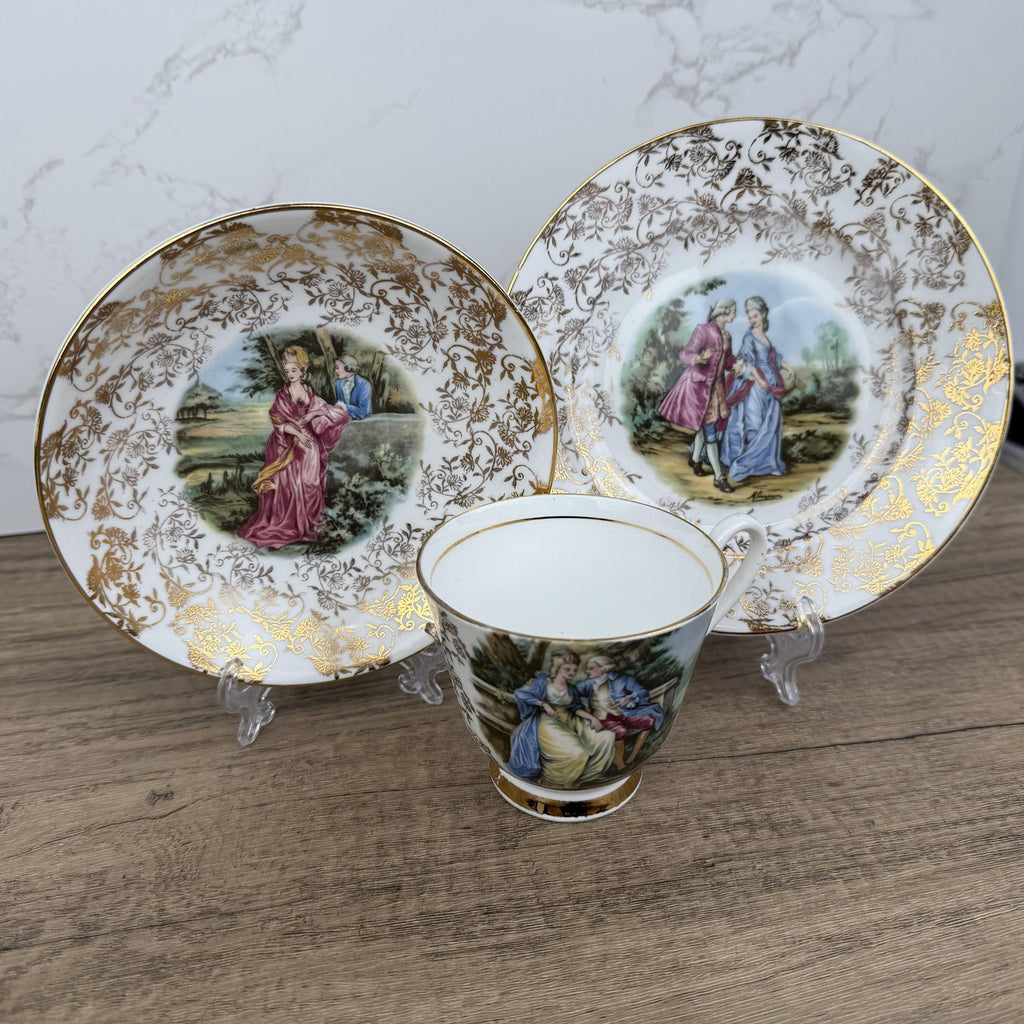Vintage Aynsley Bone China Trio, Regency Couple, 22 ct Gold Tea Cup