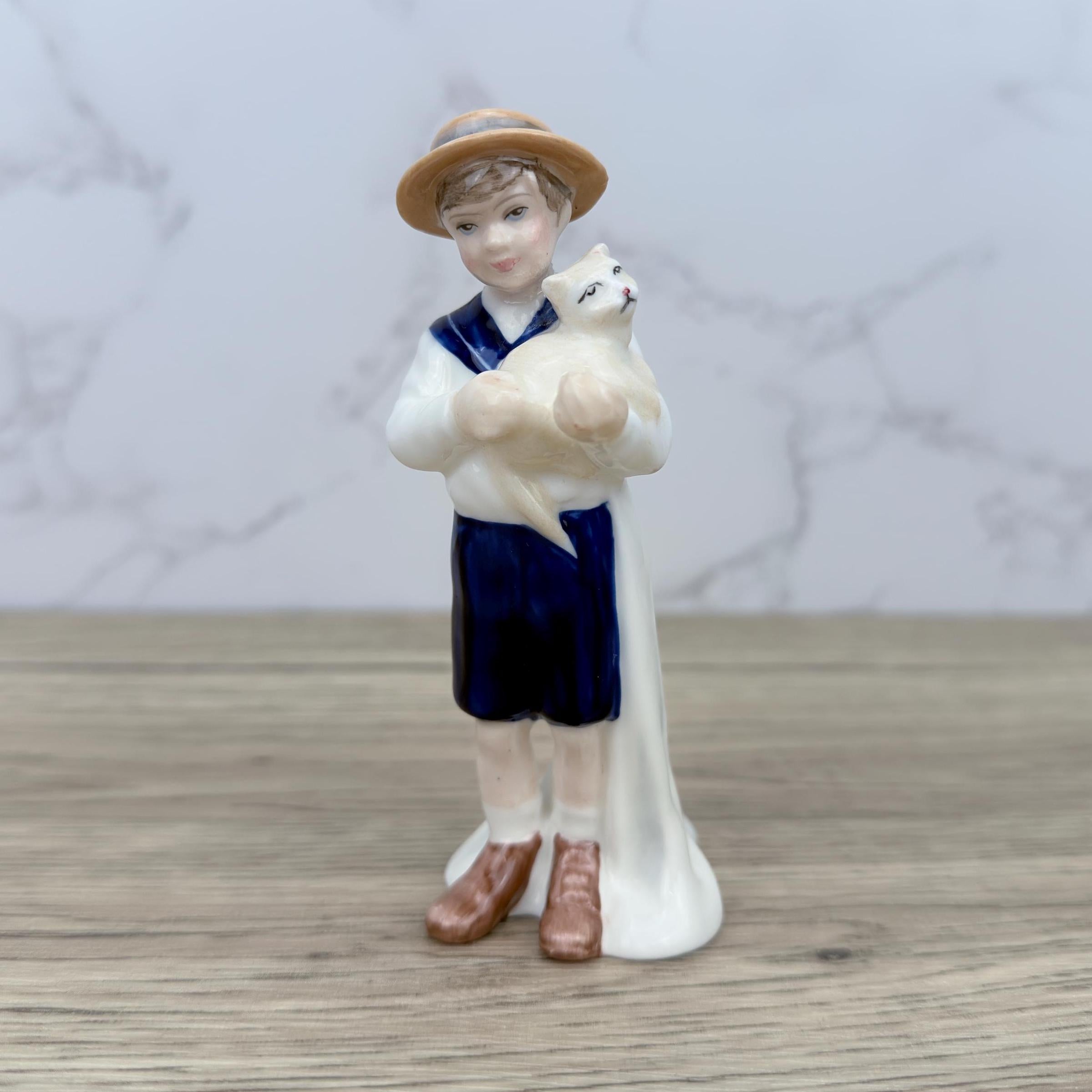 Vintage Royal Doulton Porcelain Figurine, Special Friend with Cat, HN3607