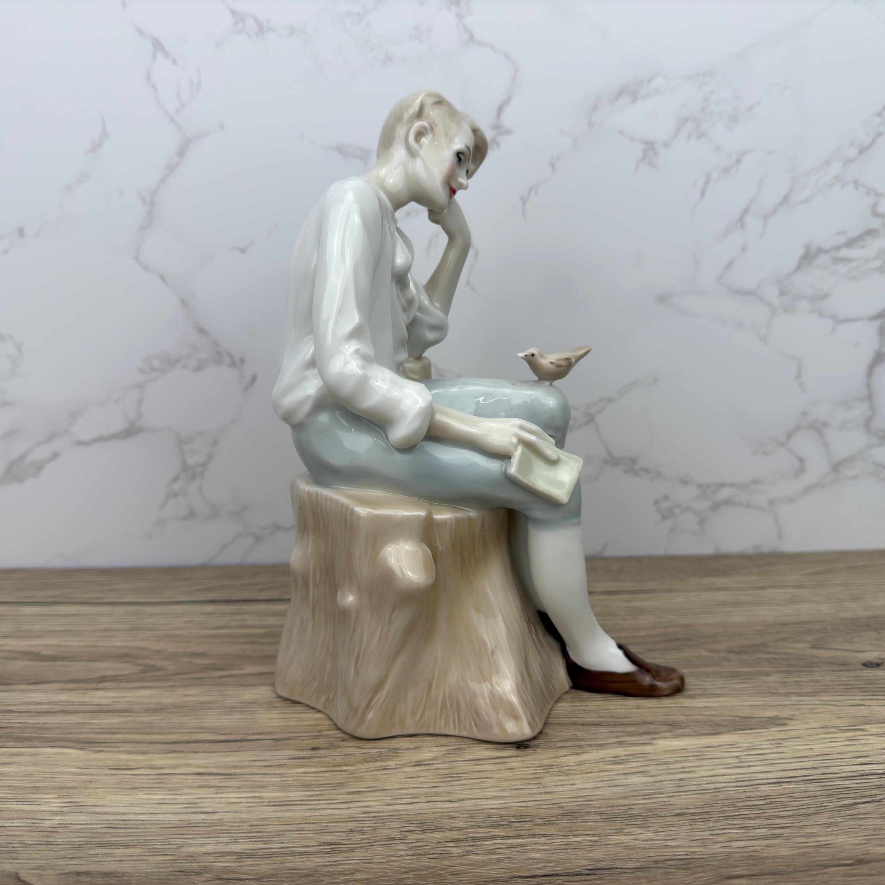 Royal Doulton Reflection Figurine HN3039, 1987 Hand-Painted Ceramic