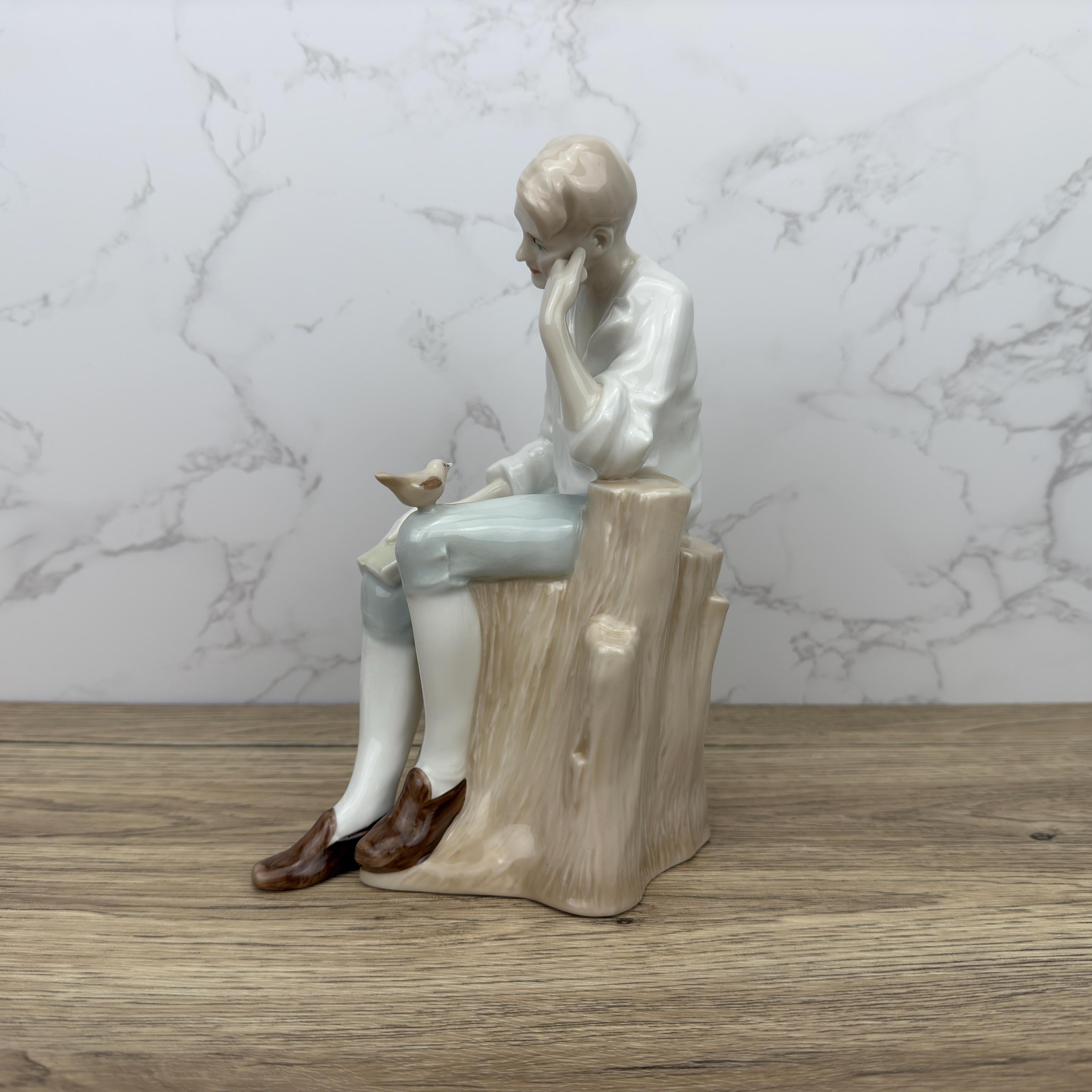 Royal Doulton Reflection Figurine HN3039, 1987 Hand-Painted Ceramic