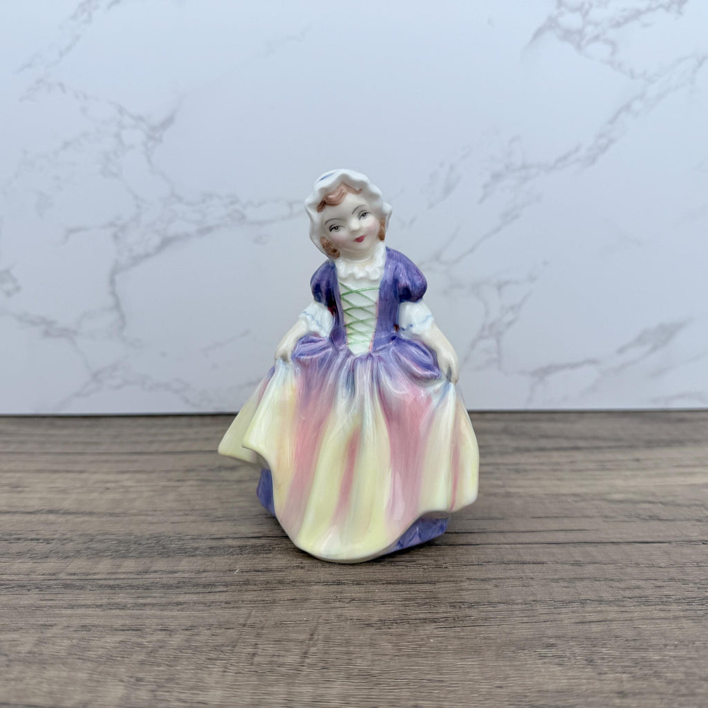 Vintage Royal Doulton Figurine, DINKY DO HN1678, Leslie Harradine