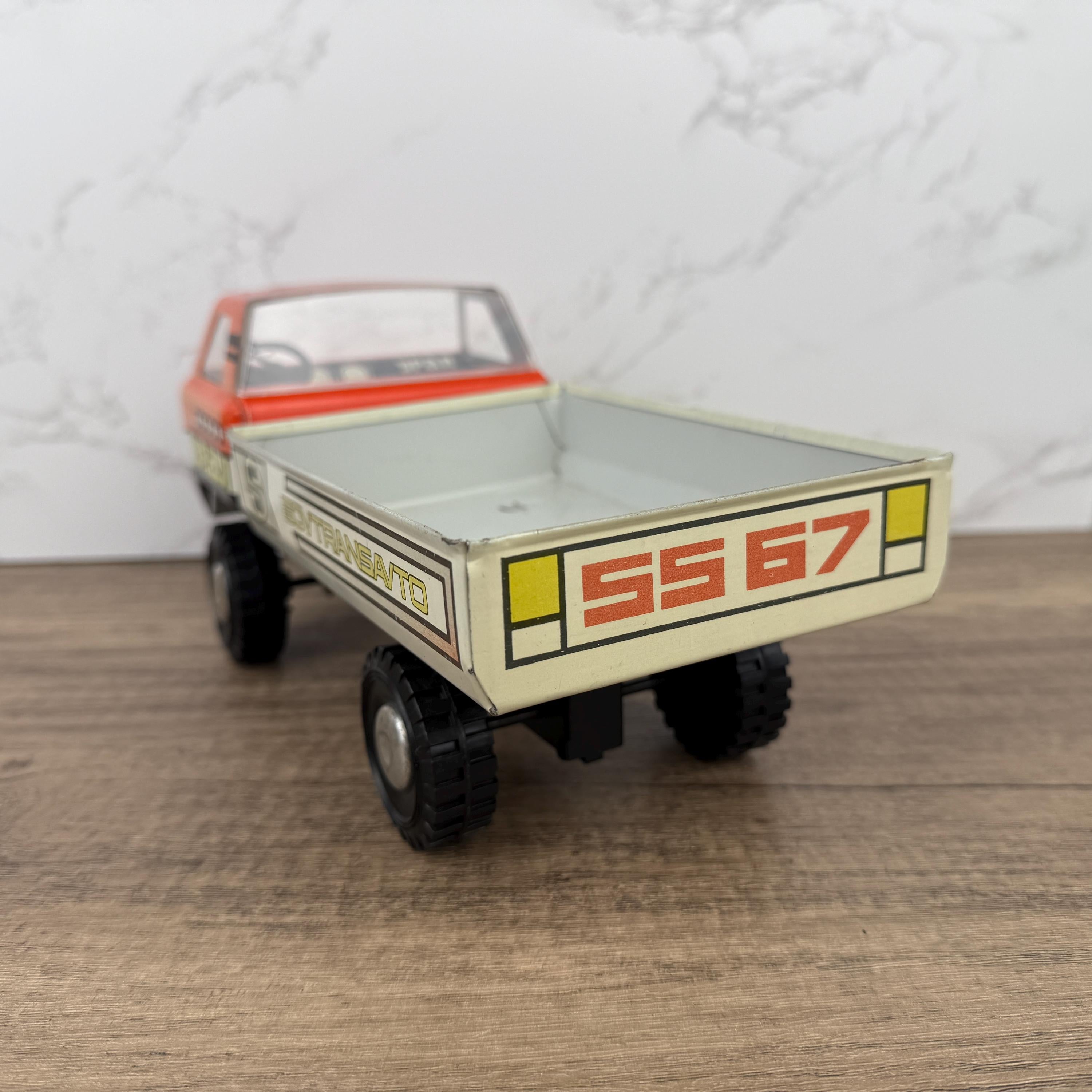 Vintage Ural 5567 Tin Dump Truck, USSR Toy, Collectible Ornament