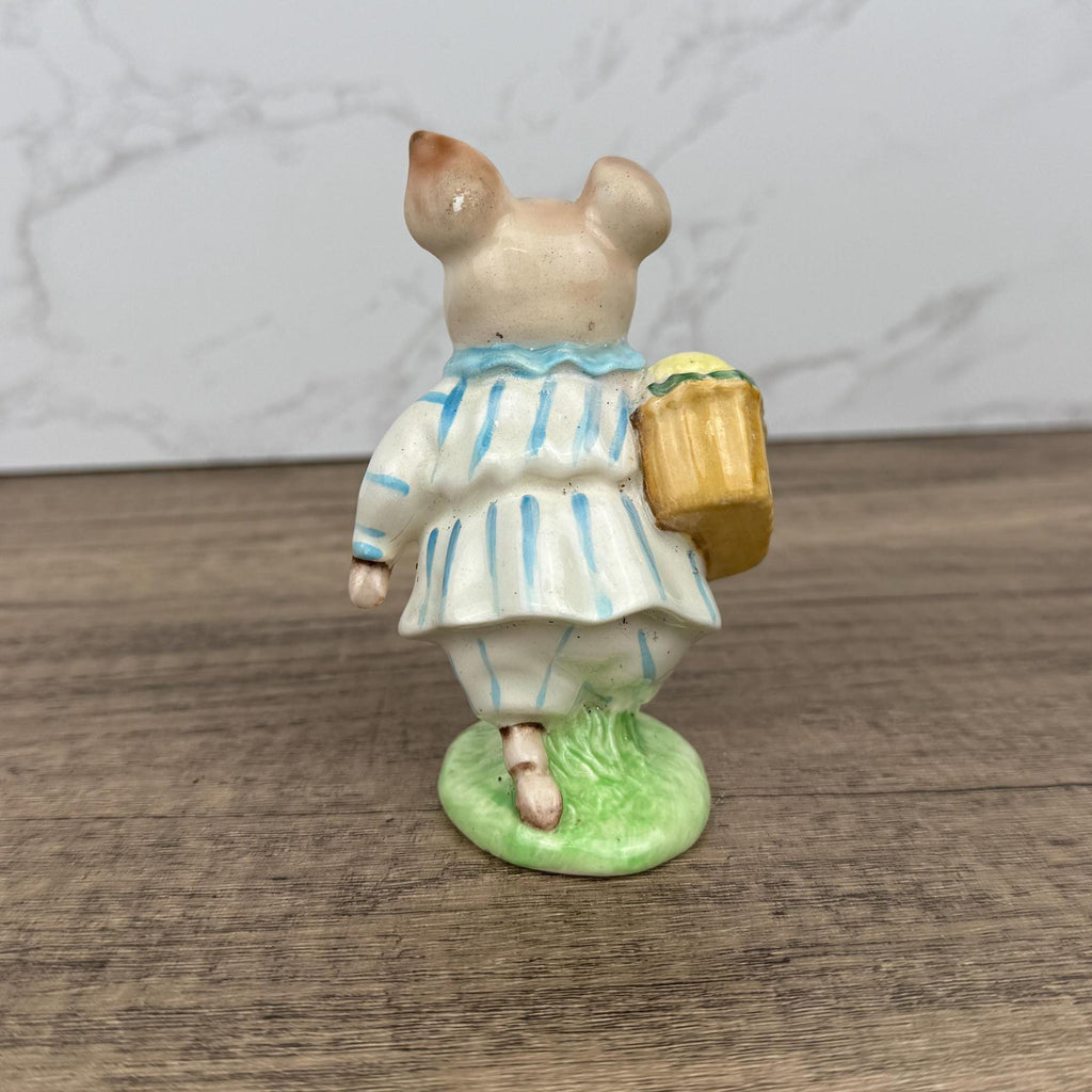 Beswick Beatrix Potter Figurine, Little Pig Robinson, Early Version