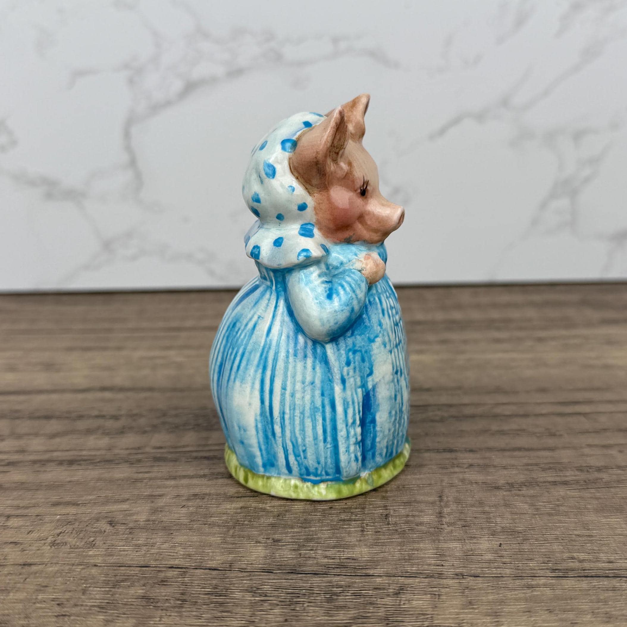 Vintage Beswick Beatrix Potter Aunt Pettitoes Porcelain Figurine