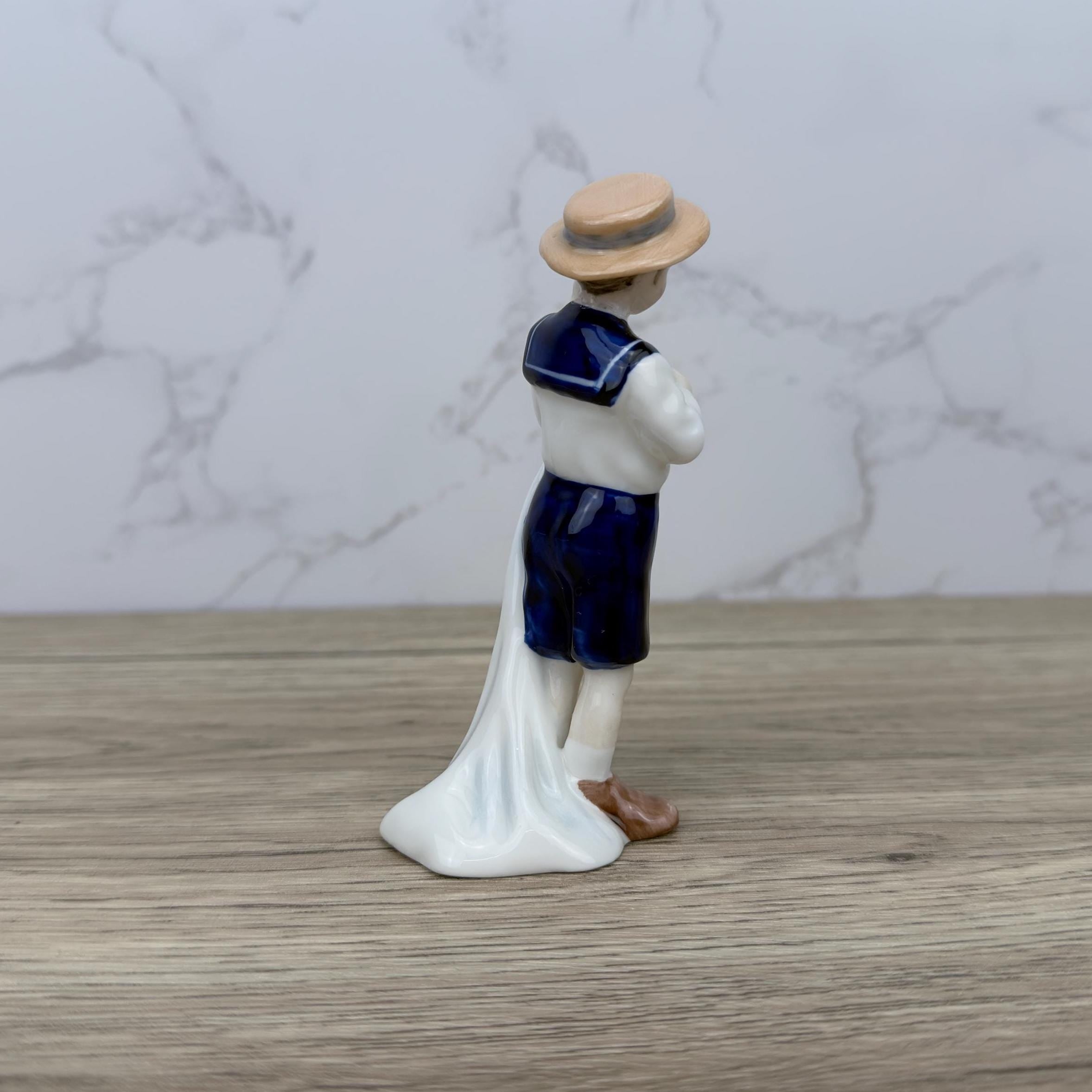 Vintage Royal Doulton Porcelain Figurine, Special Friend with Cat, HN3607