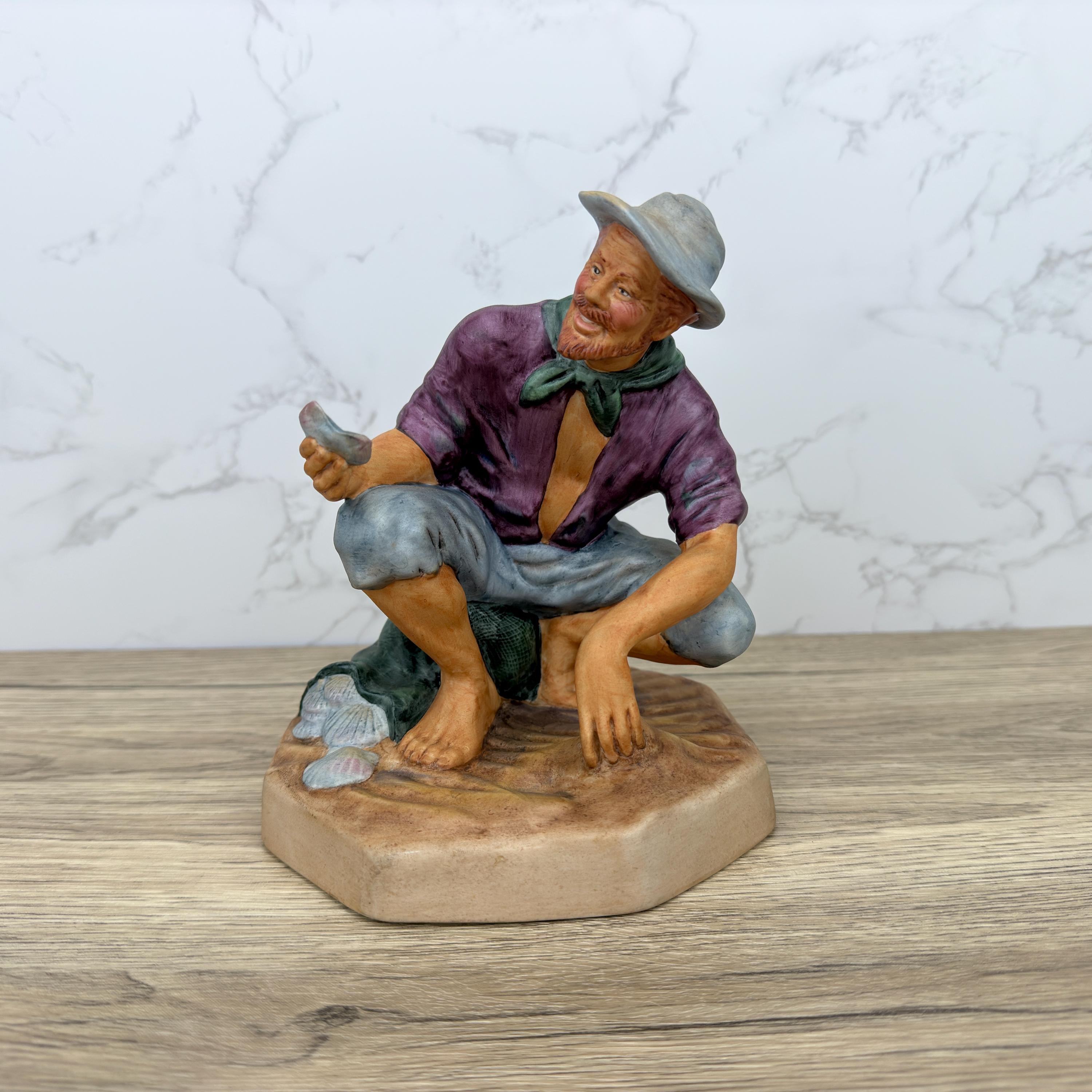 Vintage Royal Doulton Beachcomber Figurine, HN2487 Porcelain Ornament