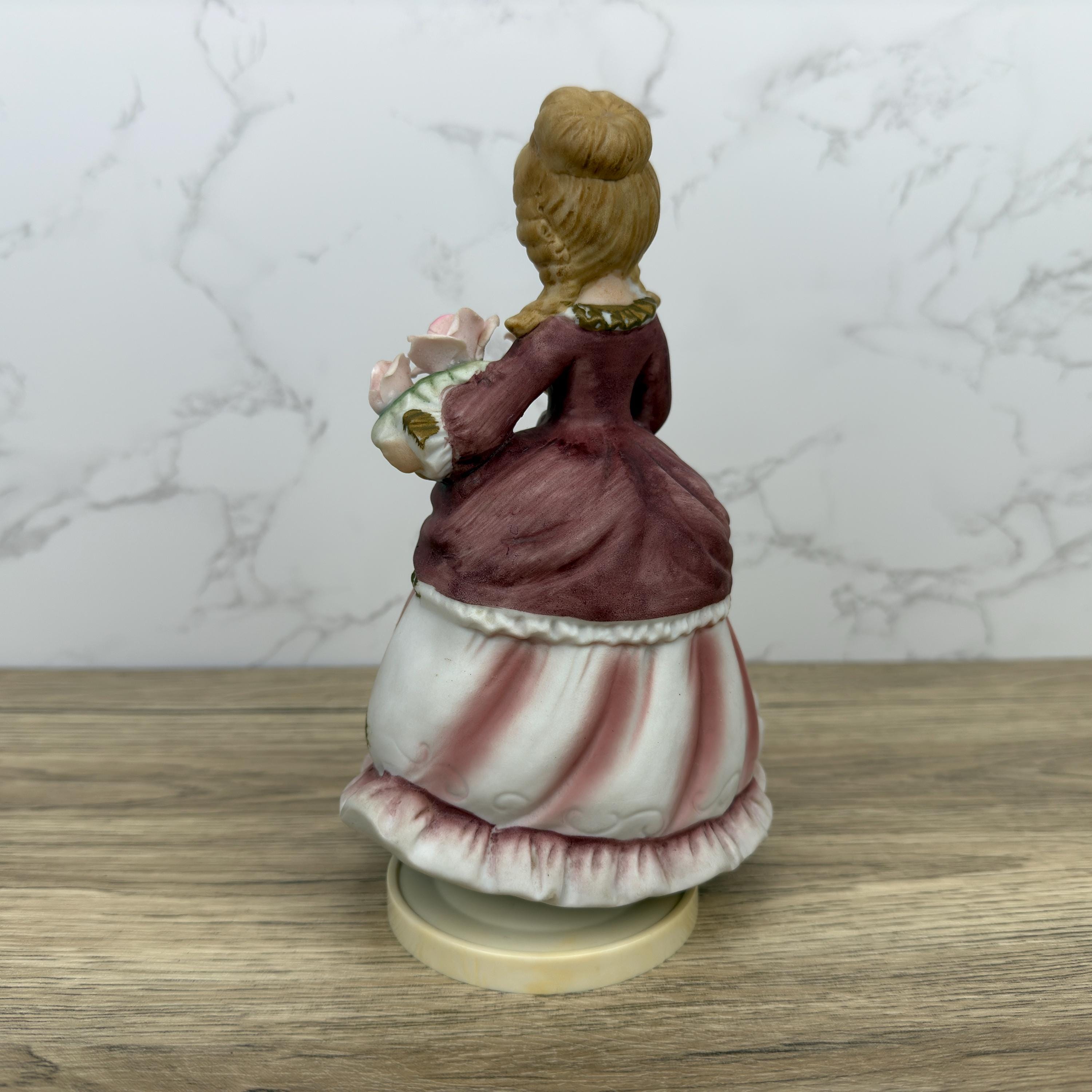 Vintage Porcelain Girl Musical Figurine, Giftcraft Music Box