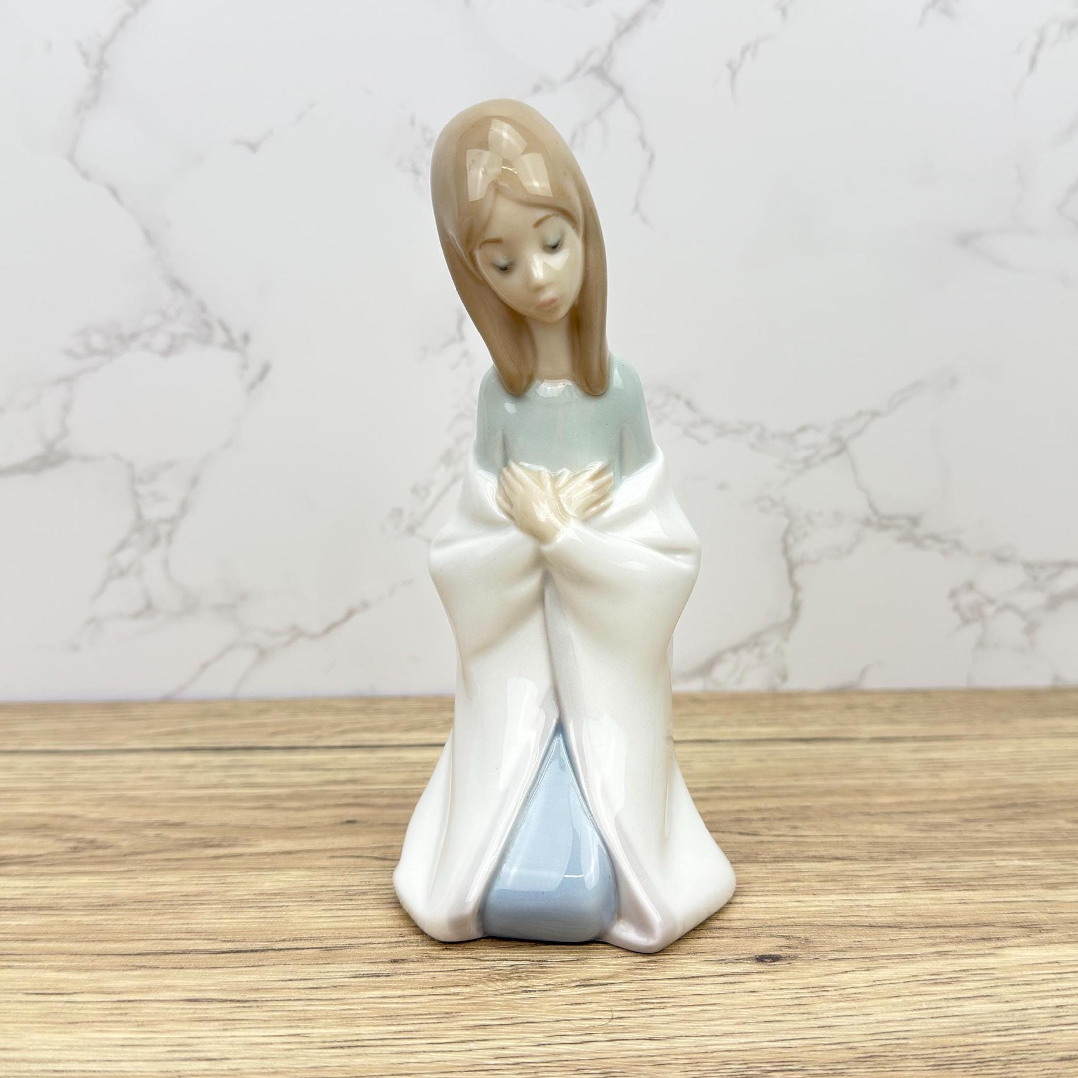 Vintage Lladro Virgin Mary Figurine, Spanish Porcelain Nativity #4671