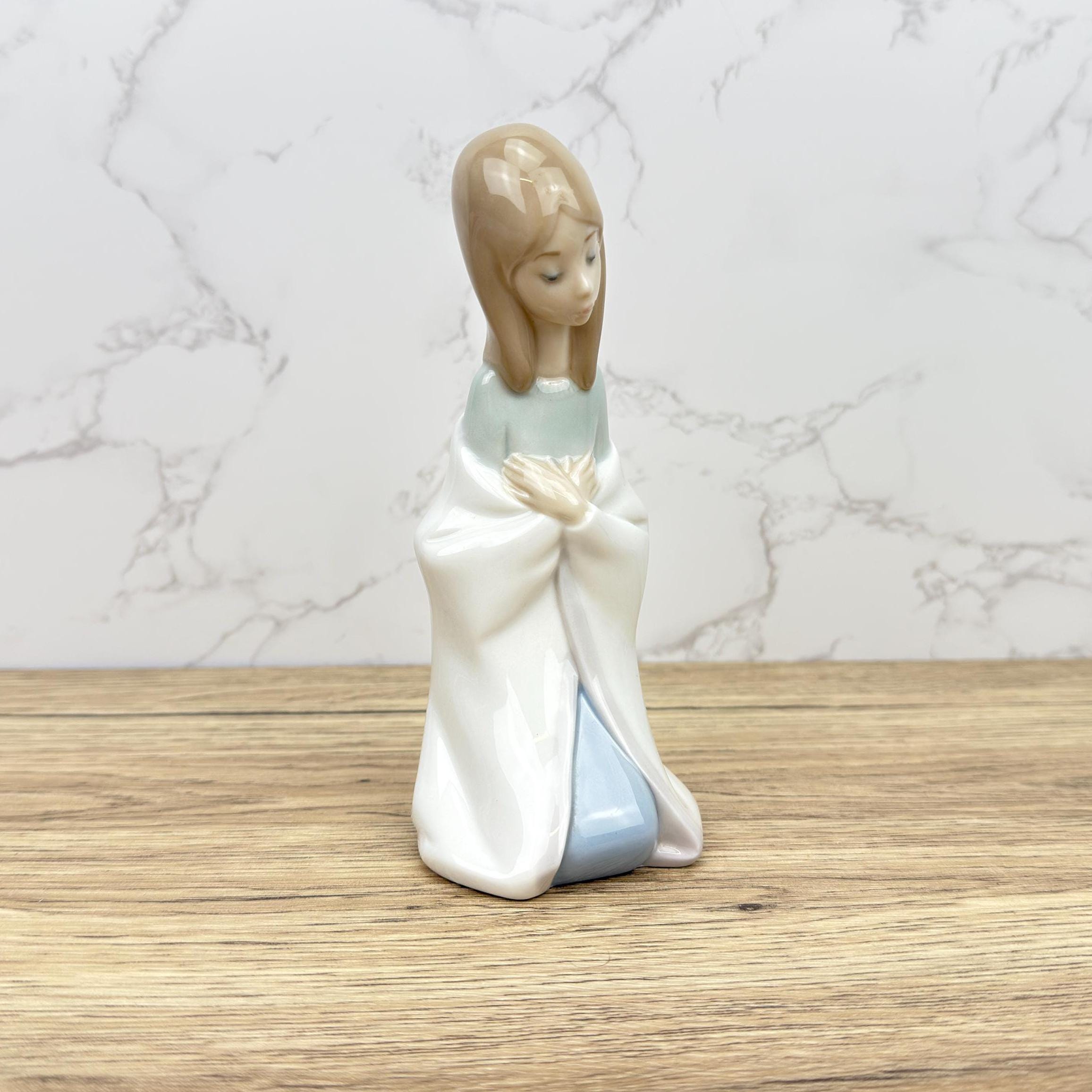 Vintage Lladro Virgin Mary Figurine, Spanish Porcelain Nativity #4671