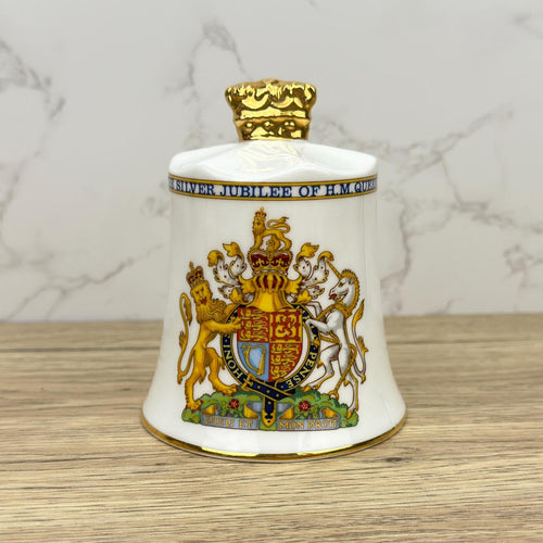 Aynsley Queen Elizabeth II Silver Jubilee Bell, Fine Bone China 1977