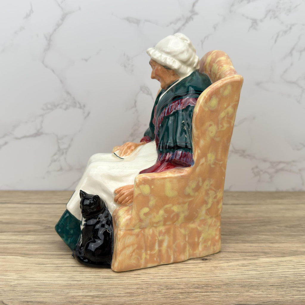 Vintage Royal Doulton Figurine, Forty Winks HN1974, Fine Bone China Grandma
