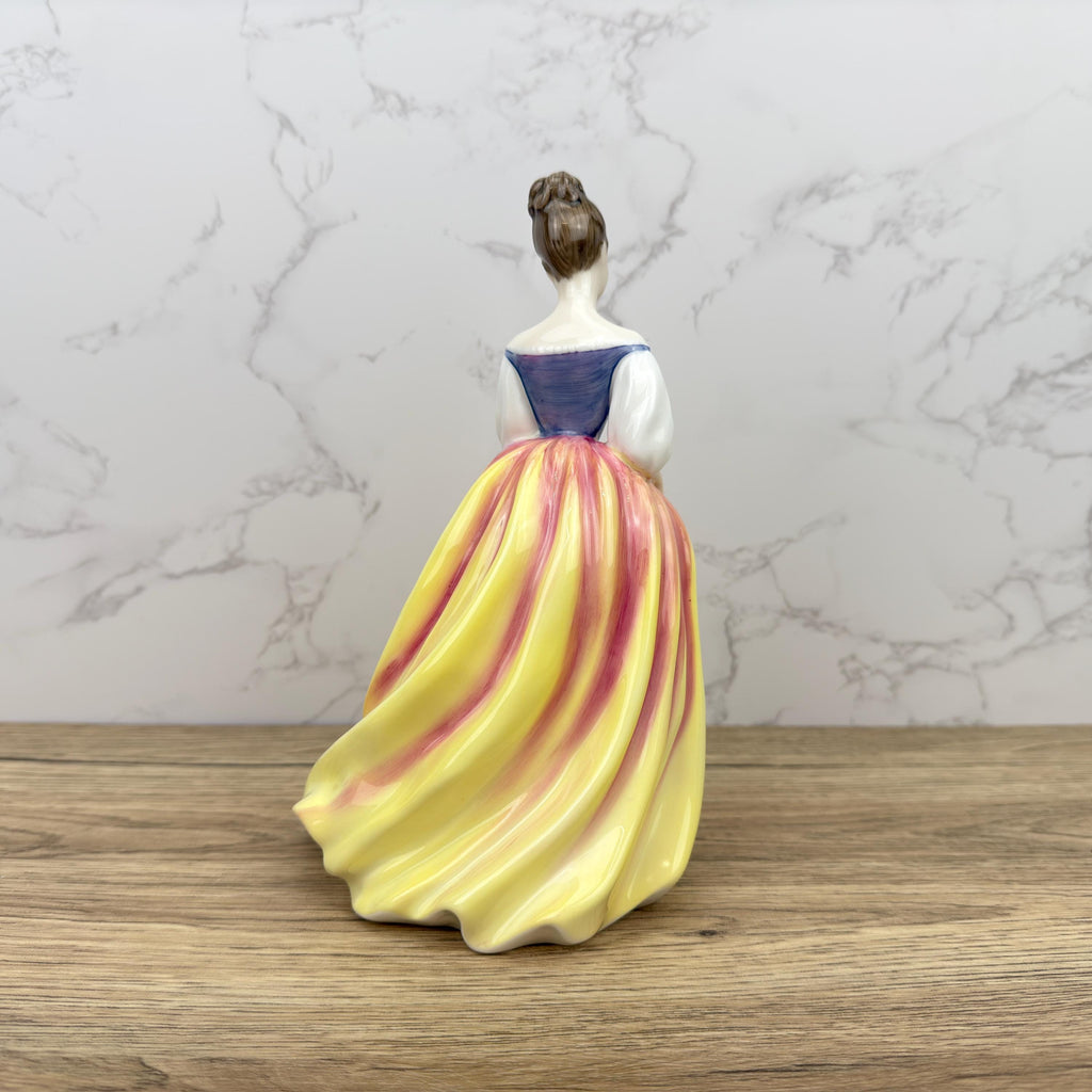 Vintage Royal Doulton Figurines, Large Porcelain Figure, ALEXANDRA, HN3286, Lady Watering Flowers, Stunning Pretty Ladies Collectible Gifts