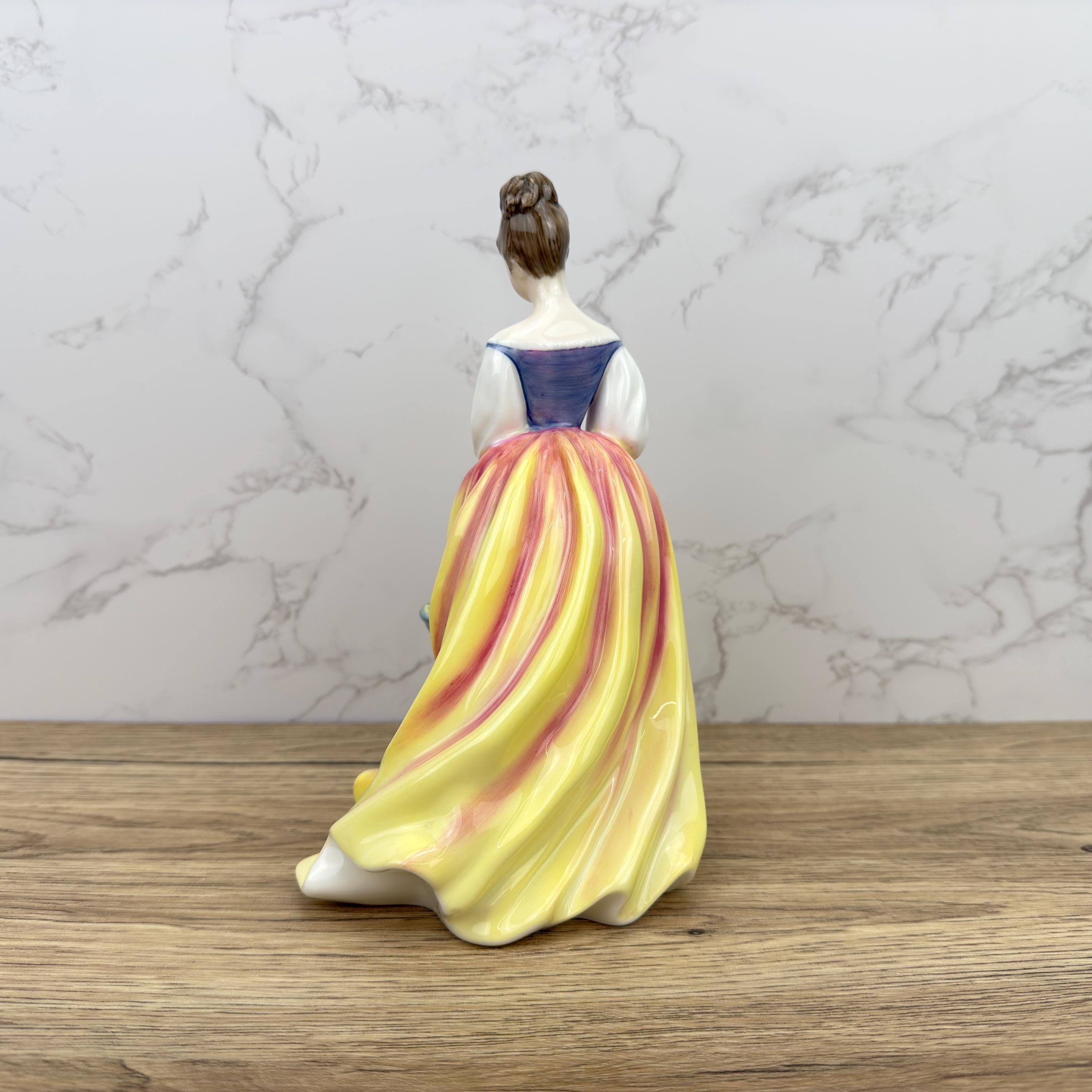 Vintage Royal Doulton Figurines, Large Porcelain Figure, ALEXANDRA, HN3286, Lady Watering Flowers, Stunning Pretty Ladies Collectible Gifts