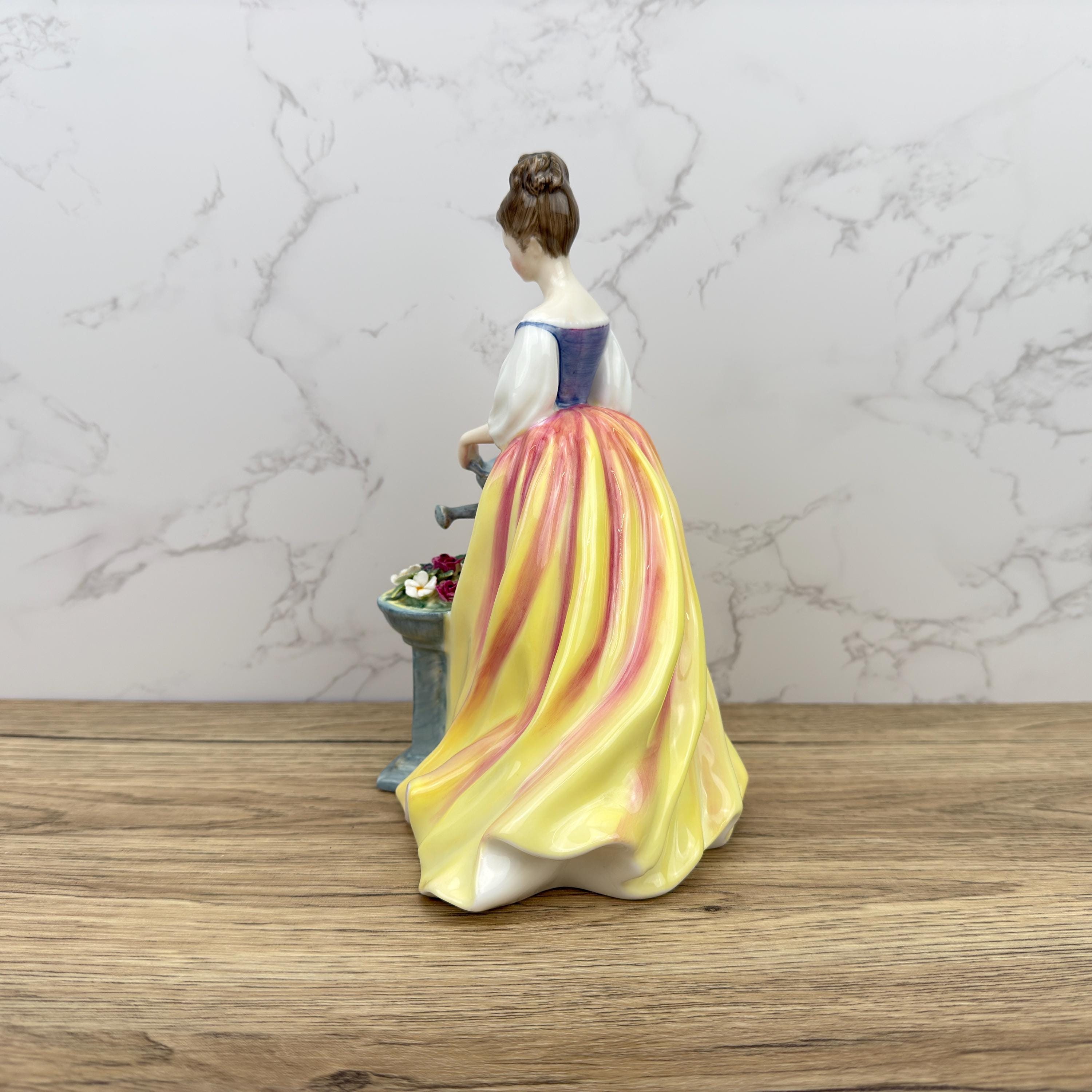 Vintage Royal Doulton Figurines, Large Porcelain Figure, ALEXANDRA, HN3286, Lady Watering Flowers, Stunning Pretty Ladies Collectible Gifts