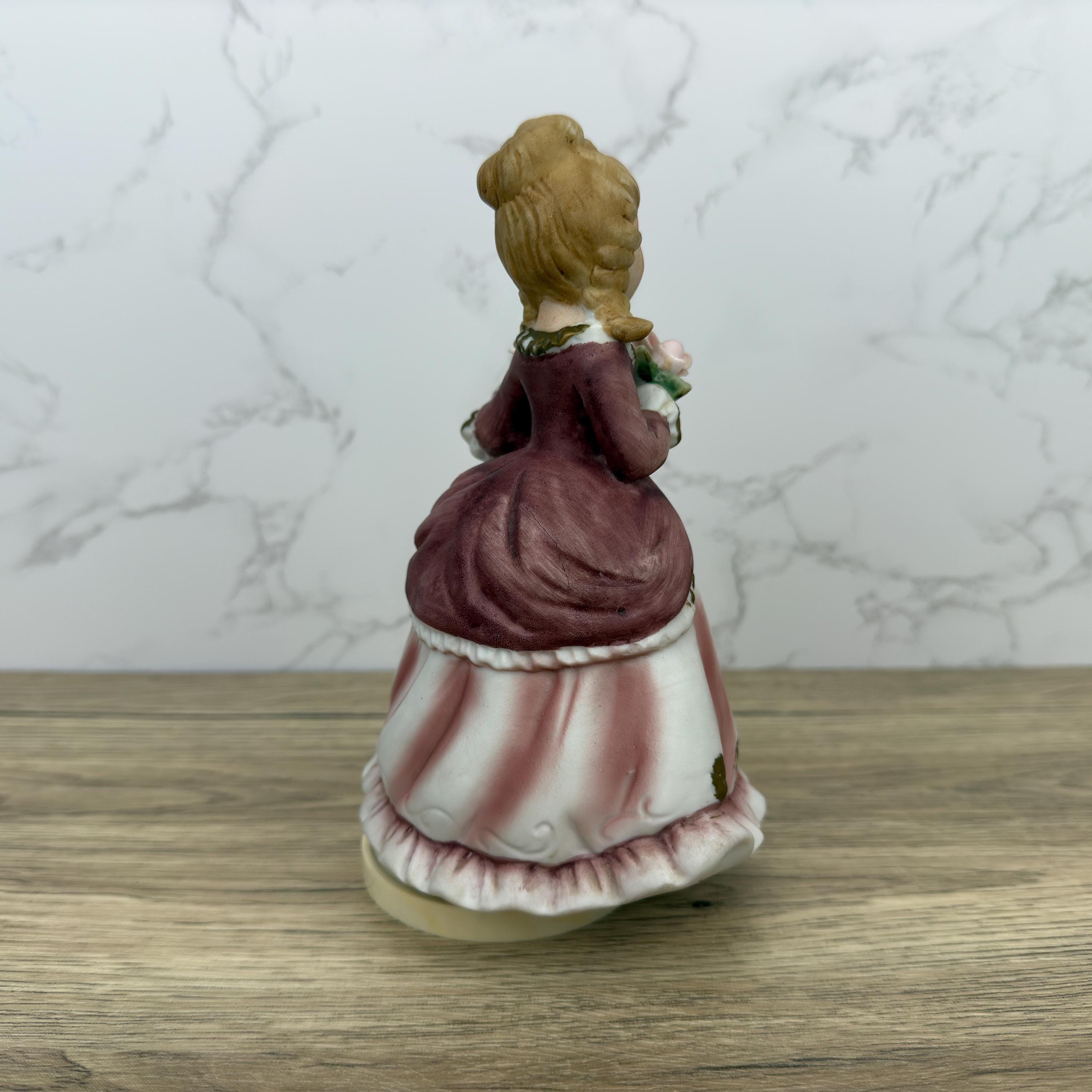 Vintage Porcelain Girl Musical Figurine, Giftcraft Music Box