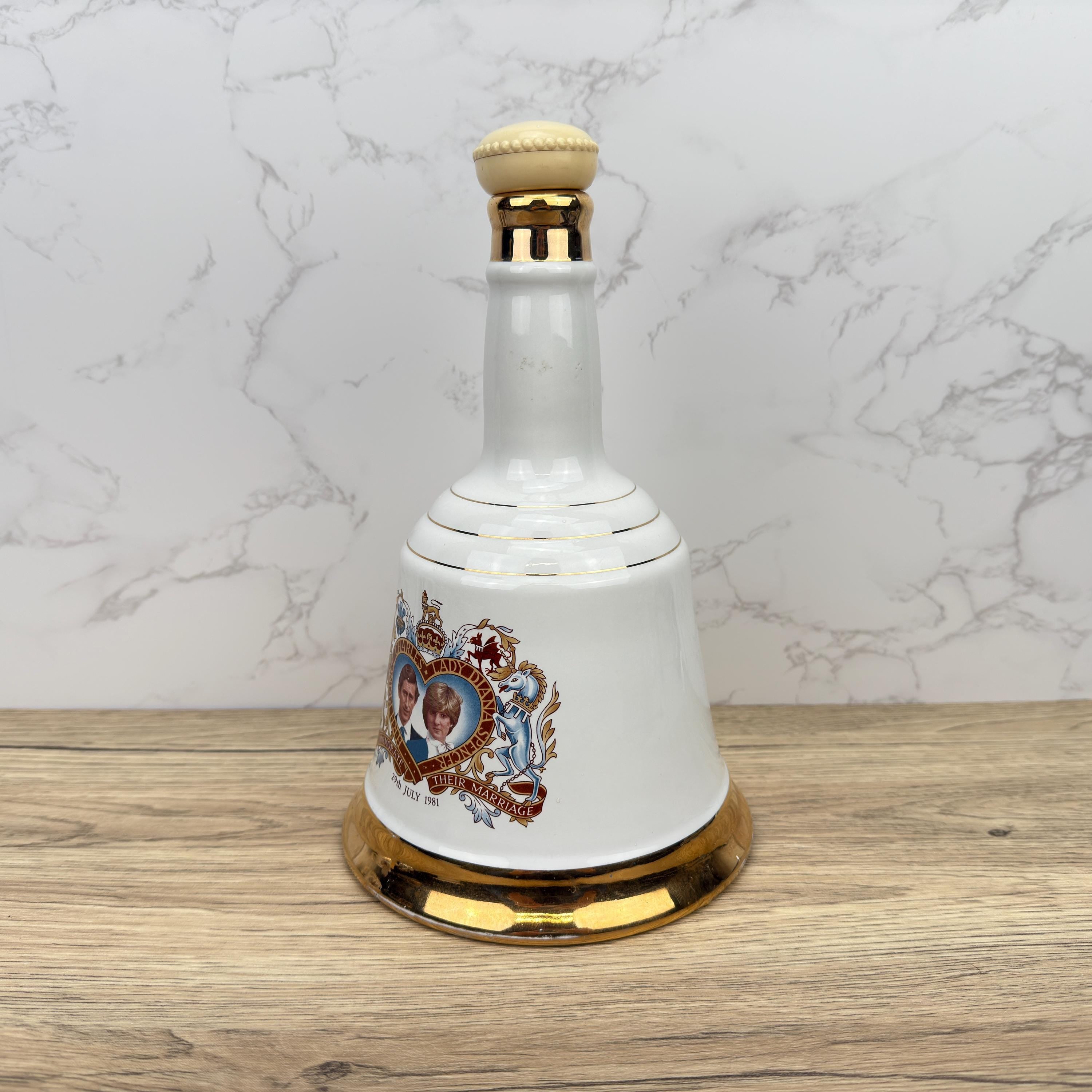 Vintage WADE Porcelain Decanter, Prince Charles & Lady Diana 1981 Wedding Memorabilia