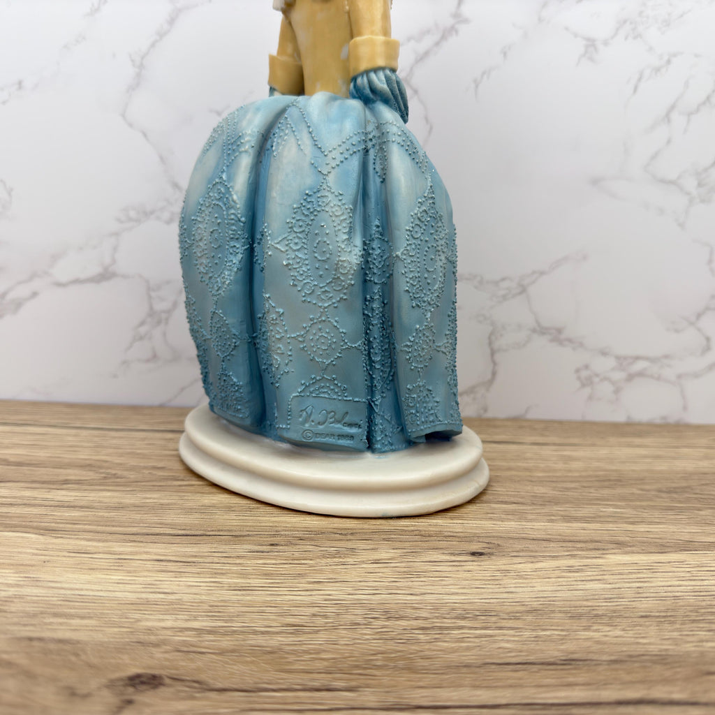 Belcari French Maiden Figurine, Capodimonte Style Resin Lady, Dear Studio Italy