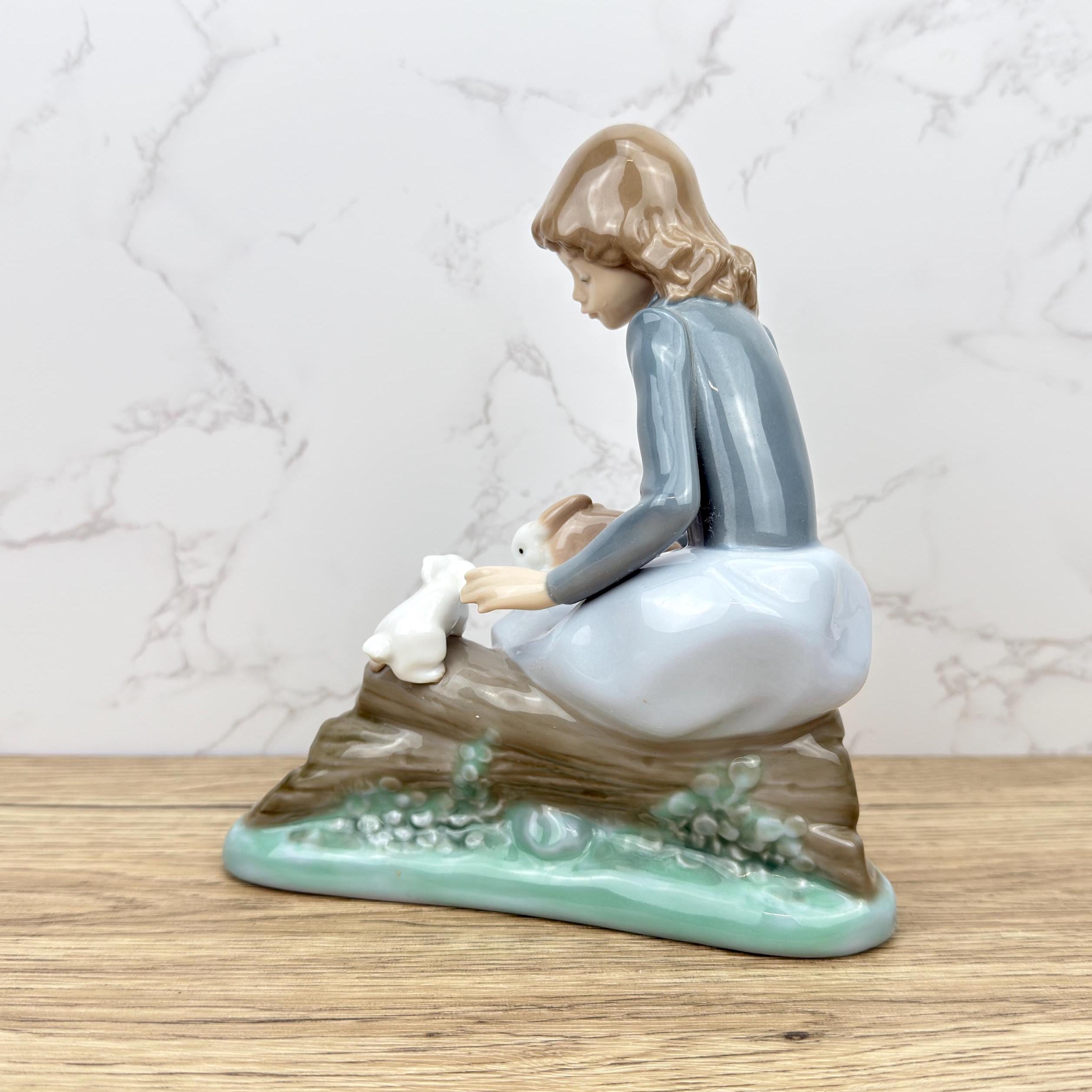 Vintage Rare Porcelain Lady with Rabbit Bunnies Figurine, Farm Girl Figurine, Nao by Lladro Ceramic Collectible Decorative Display Ornaments