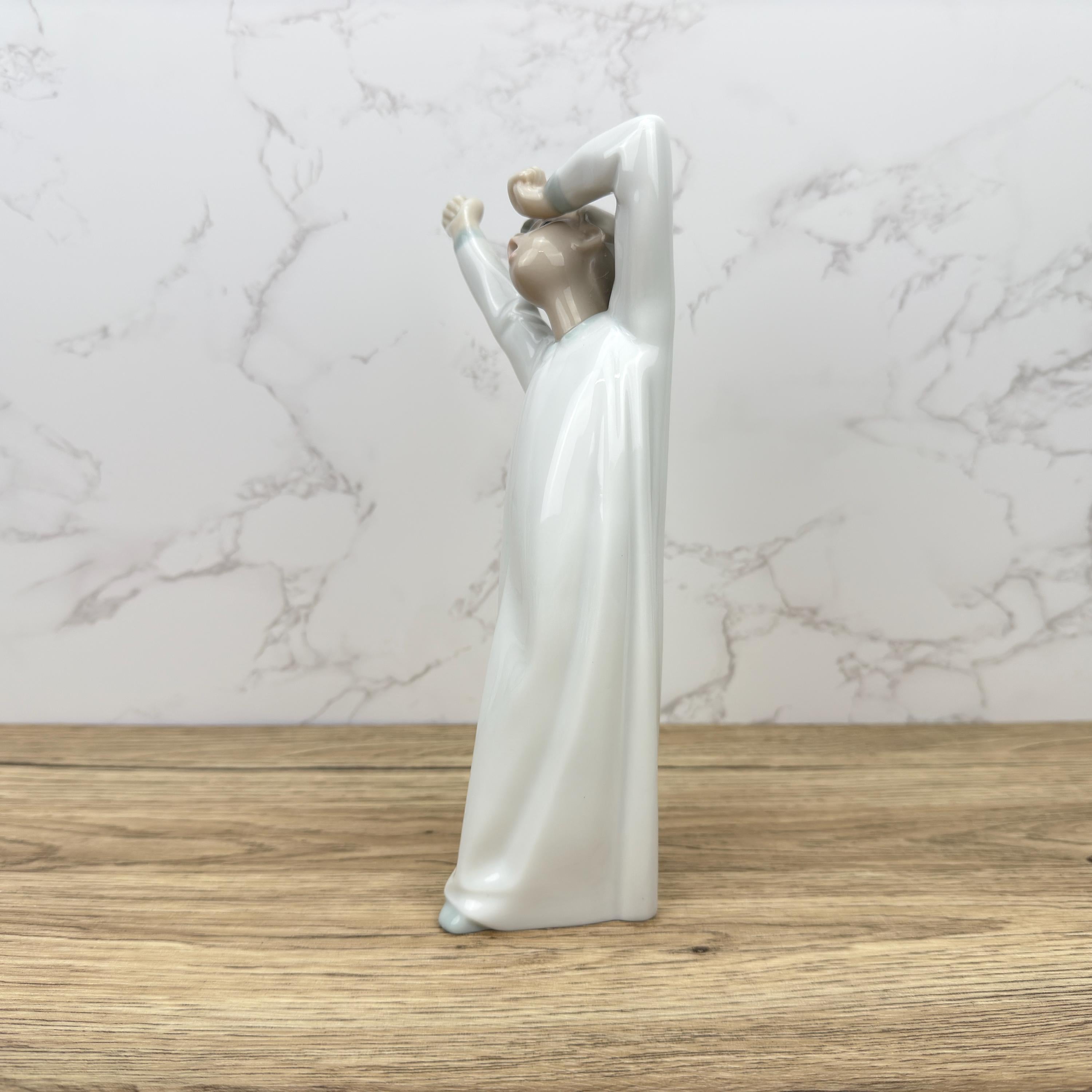 Vintage Lladro Boy Awaking Porcelain Figurine 4870, Collectible Spain